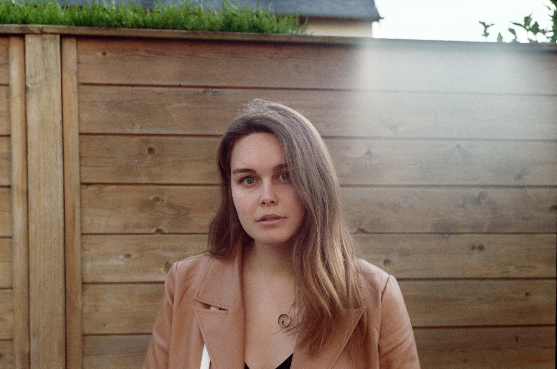 Une femme choquée | Source : Unsplash