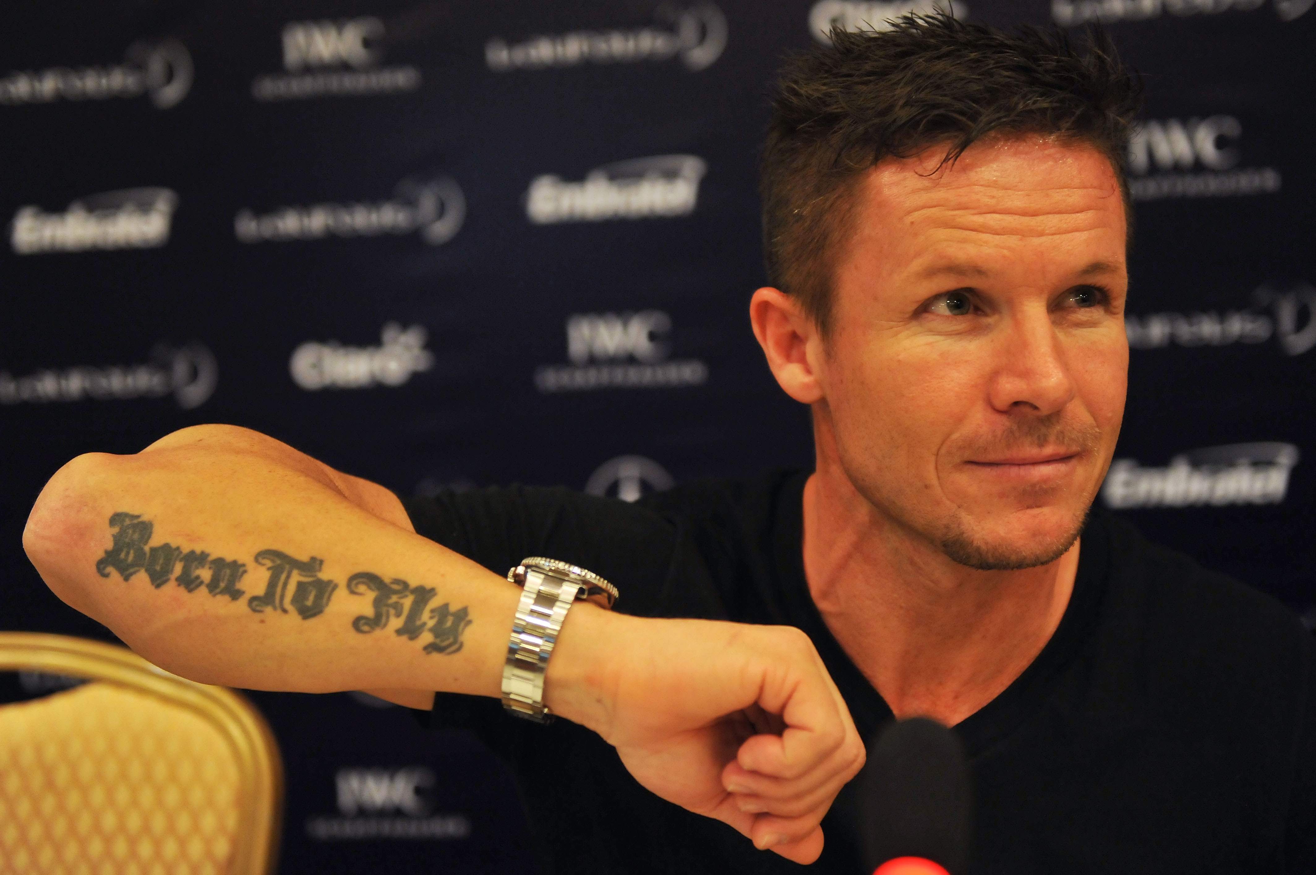 Le parachutiste Felix Baumgartner s'exprime lors d'une conférence de presse à l'hôtel Windsor Atlantic, lors de la deuxième journée des Laureus World Sports Awards 2013, le 9 mars 2013 à Rio de Janeiro, au Brésil I Source : Getty Images