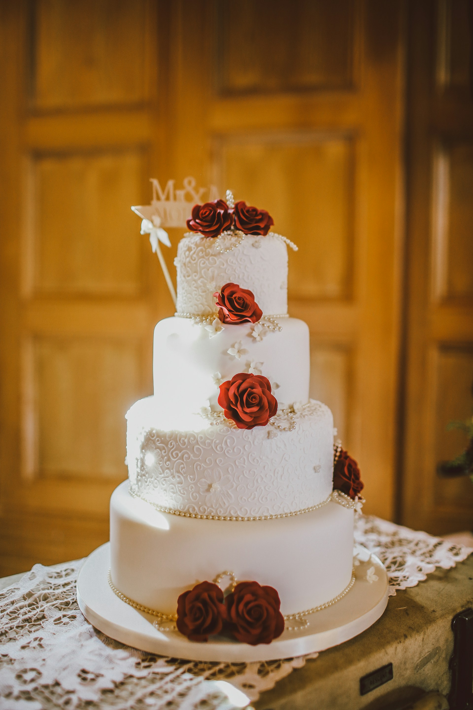 Un gâteau de mariage | Source : Unsplash
