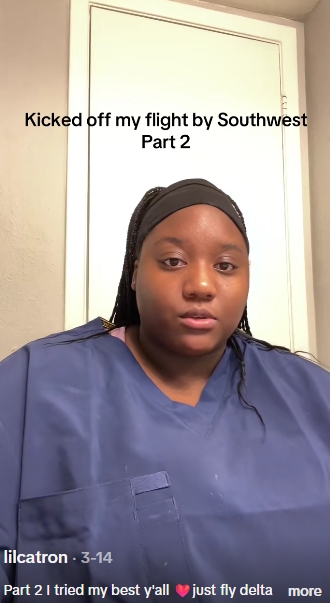 Catron a poursuivi son récit dans une deuxième vidéo TikTok publiée le 14 mars 2026, dans laquelle elle décrit en détail ce qui s'est passé après qu'on lui a annoncé qu'elle ne pourrait pas embarquer. | Source : TikTok/@lilcatron