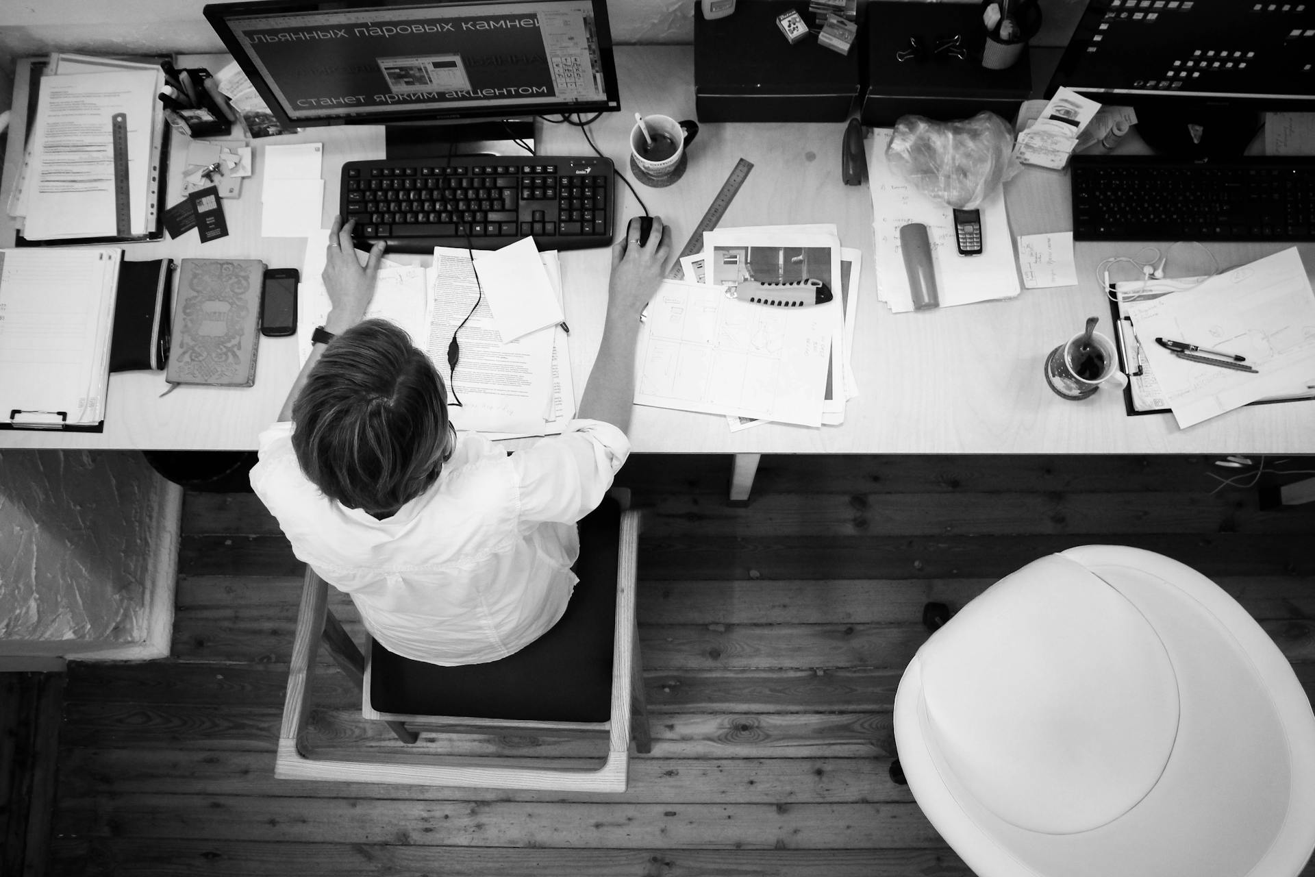 Un homme dans un bureau | Source : Pexels