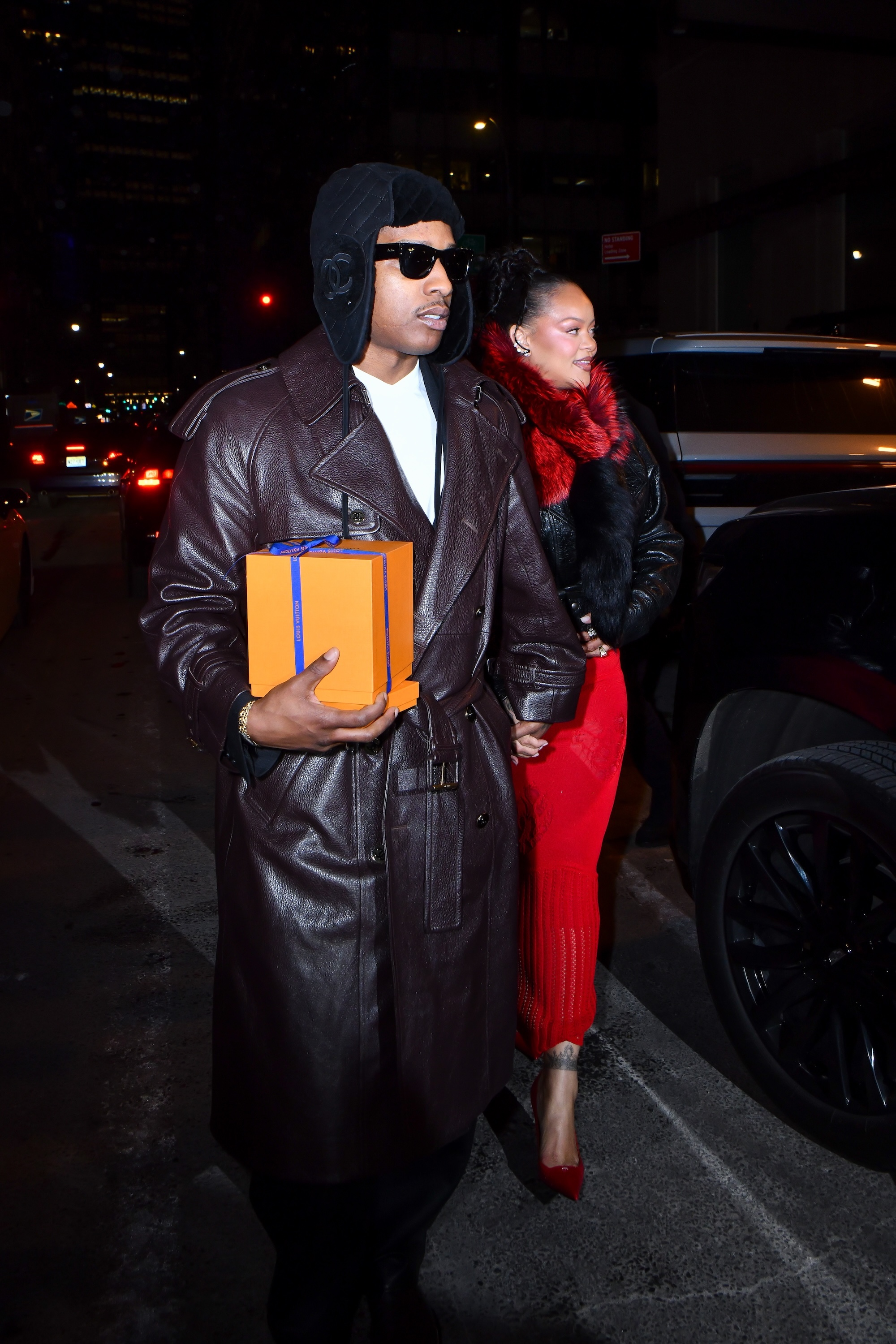 Rihanna et ASAP Rocky sortent pour un dîner de la Saint-Valentin à Manhattan le 14 février 2026 à New York. | Source : Getty Images