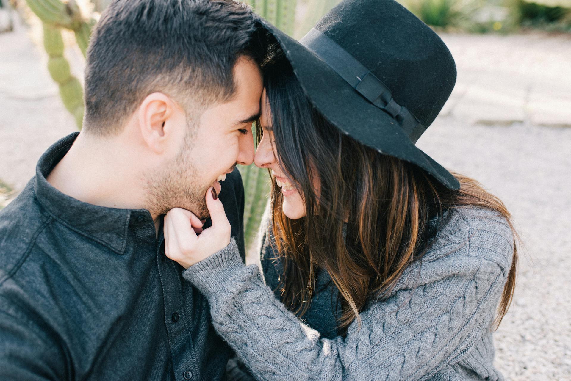 Un couple heureux | Source : Pexels
