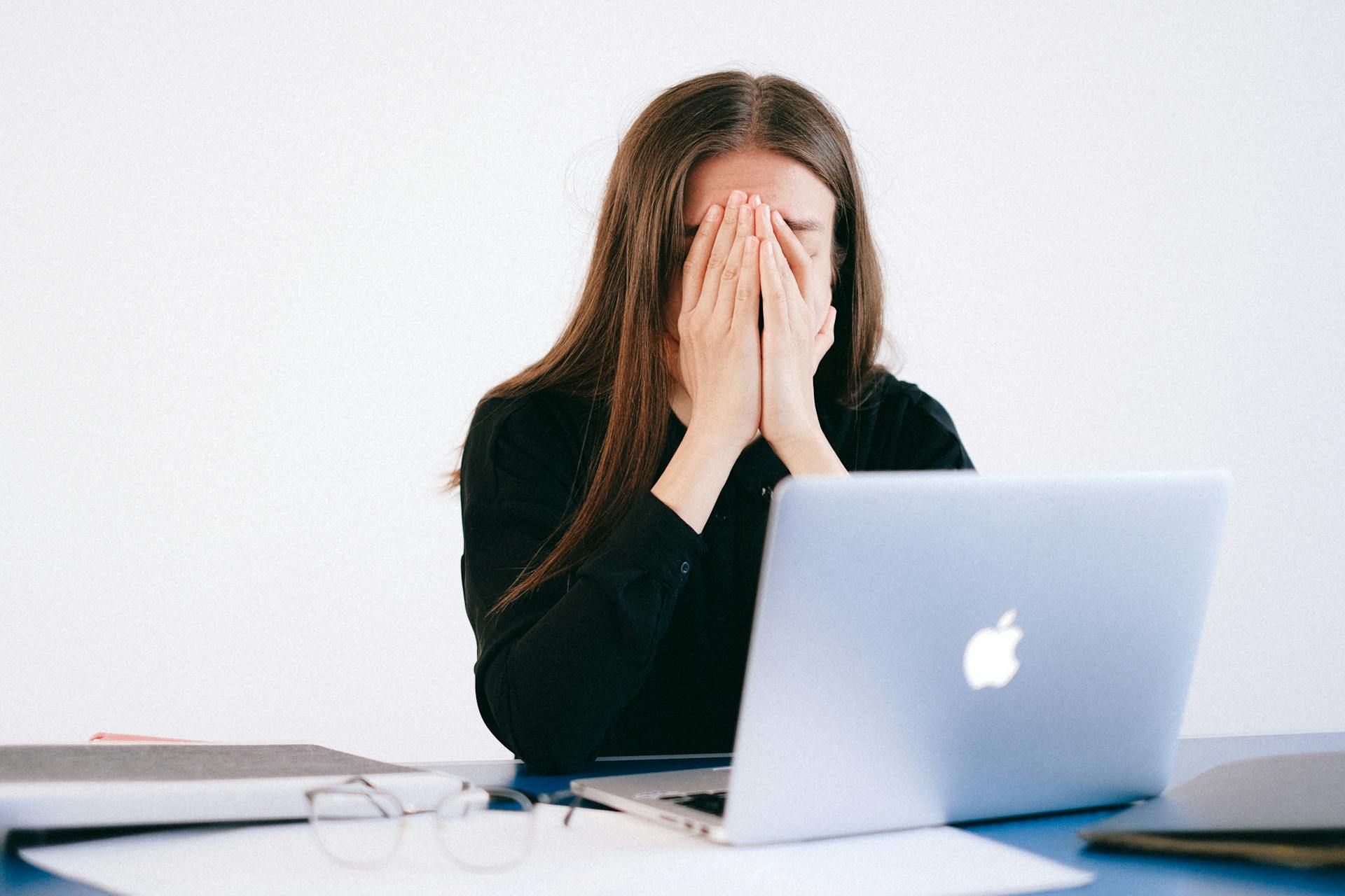 Une femme anxieuse | Source : Pexels