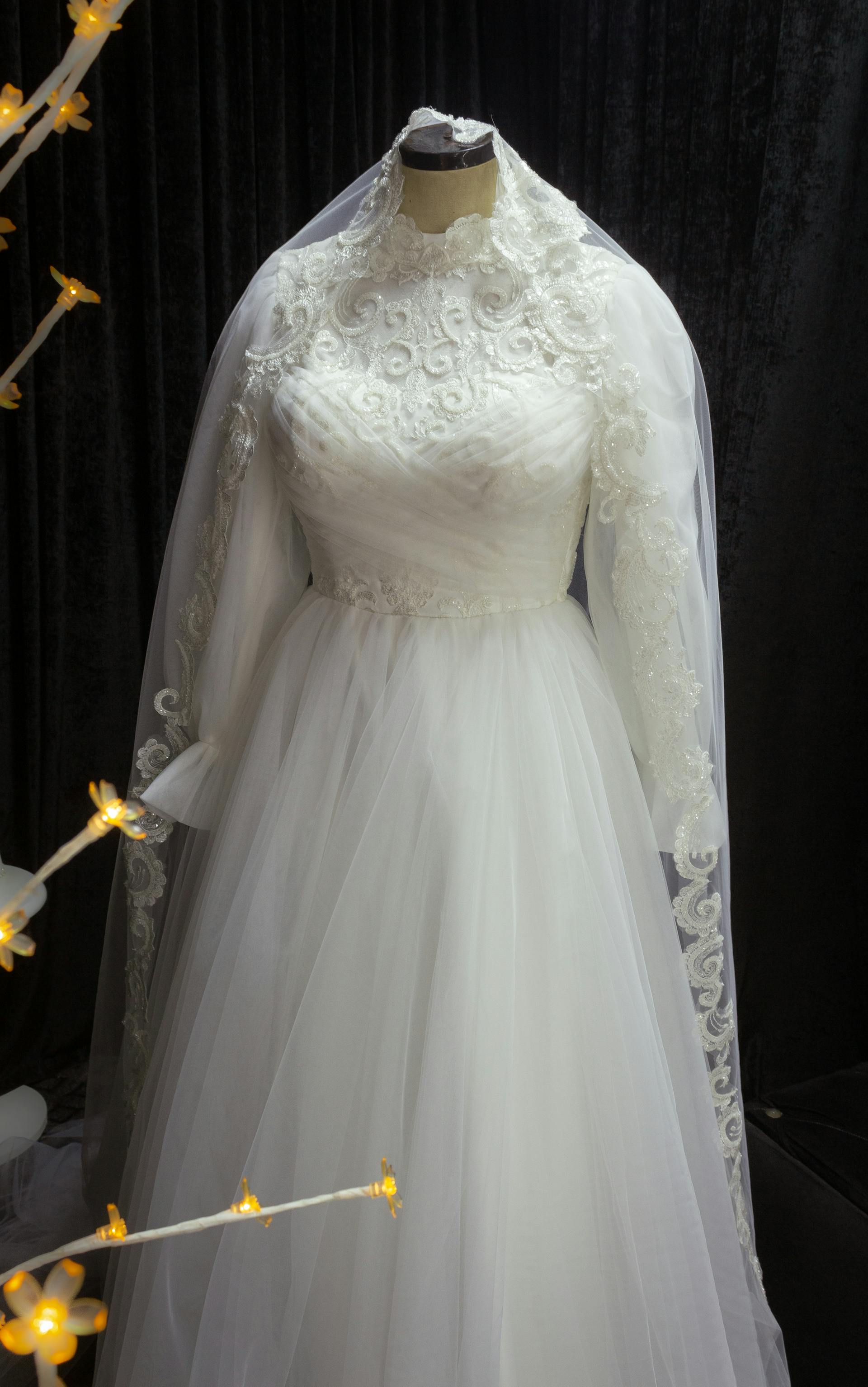 Une robe de mariée sur un mannequin | Source : Pexels