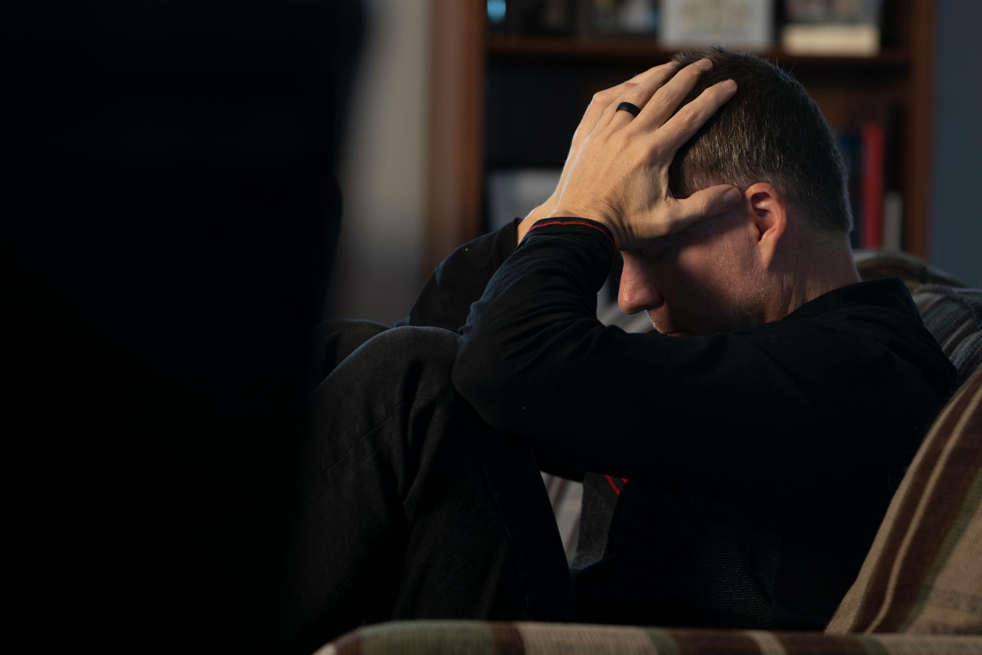 Un homme contrarié | Source : Pexels
