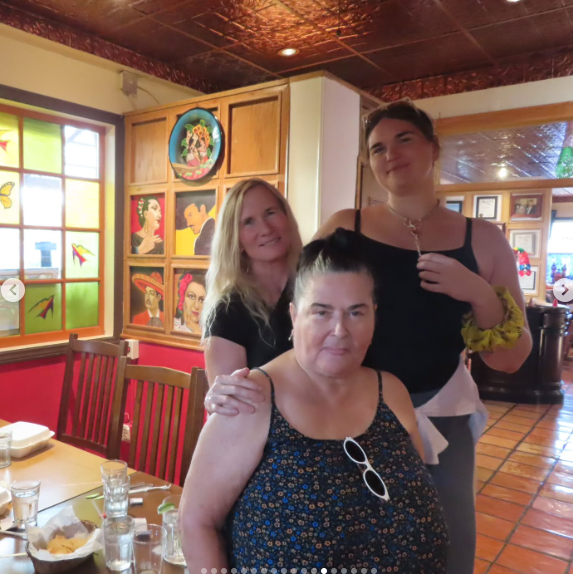 Une capture d'écran d'Aly Stosz tirée d'un post daté du 26 novembre 2024. | Source : Instagram/alllllllllllllllllls