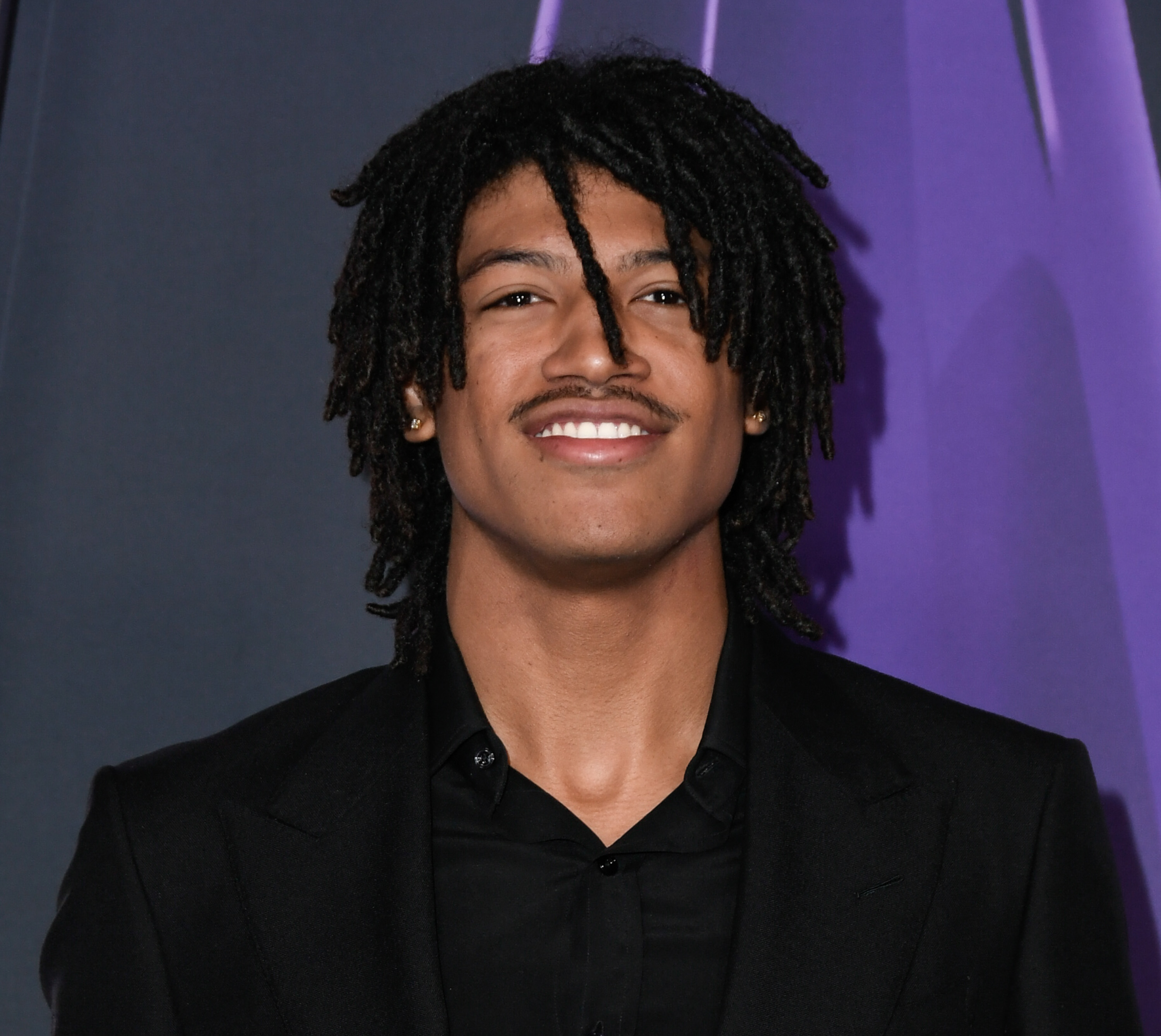 Henry Samuel assiste aux American Music Awards 2025 au Fontainebleau Las Vegas le 26 mai 2025, à Las Vegas, Nevada. | Source : Getty Images