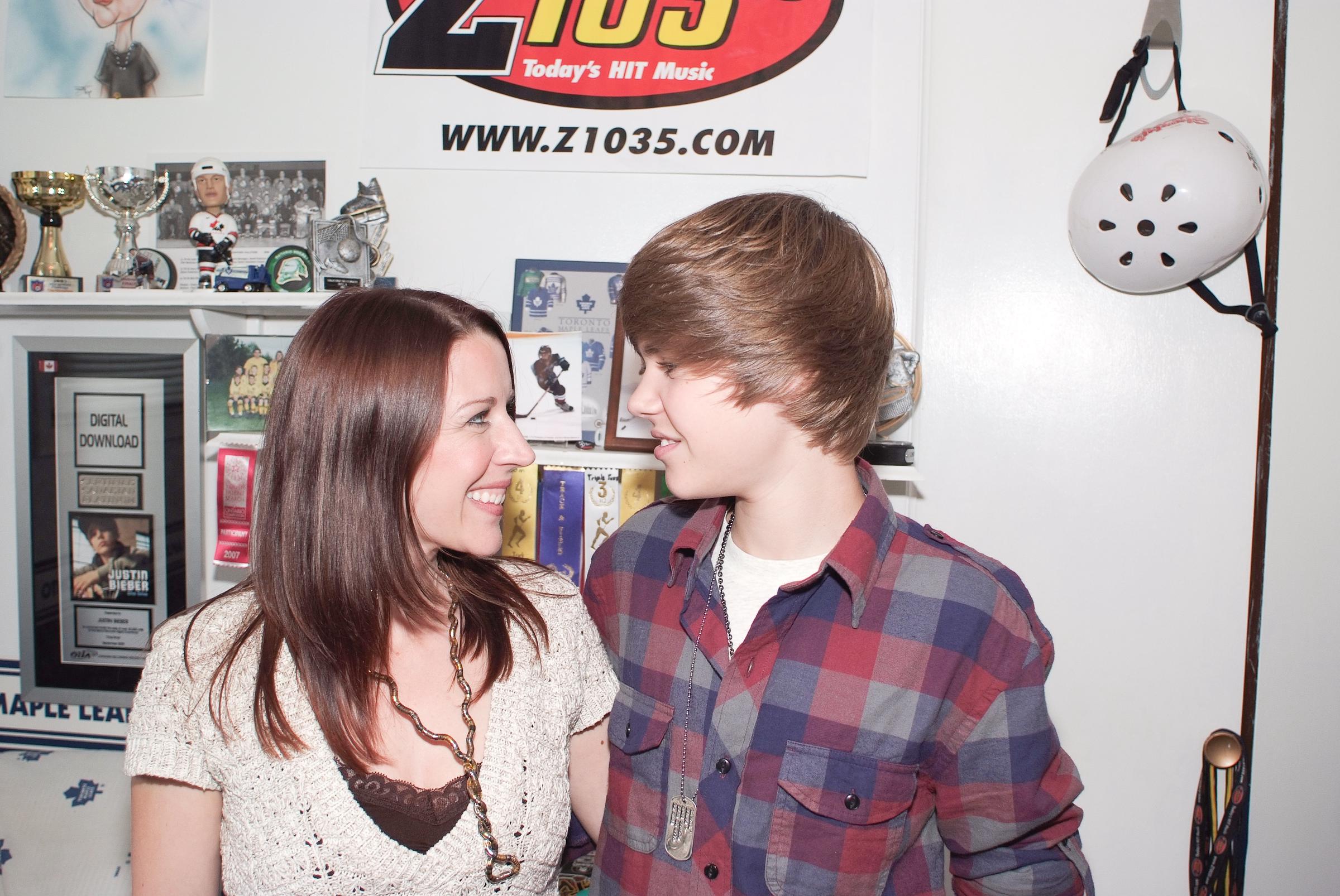 La mère et le fils à Stratford, Ontario, le 29 septembre 2009 | Source : Getty Images
