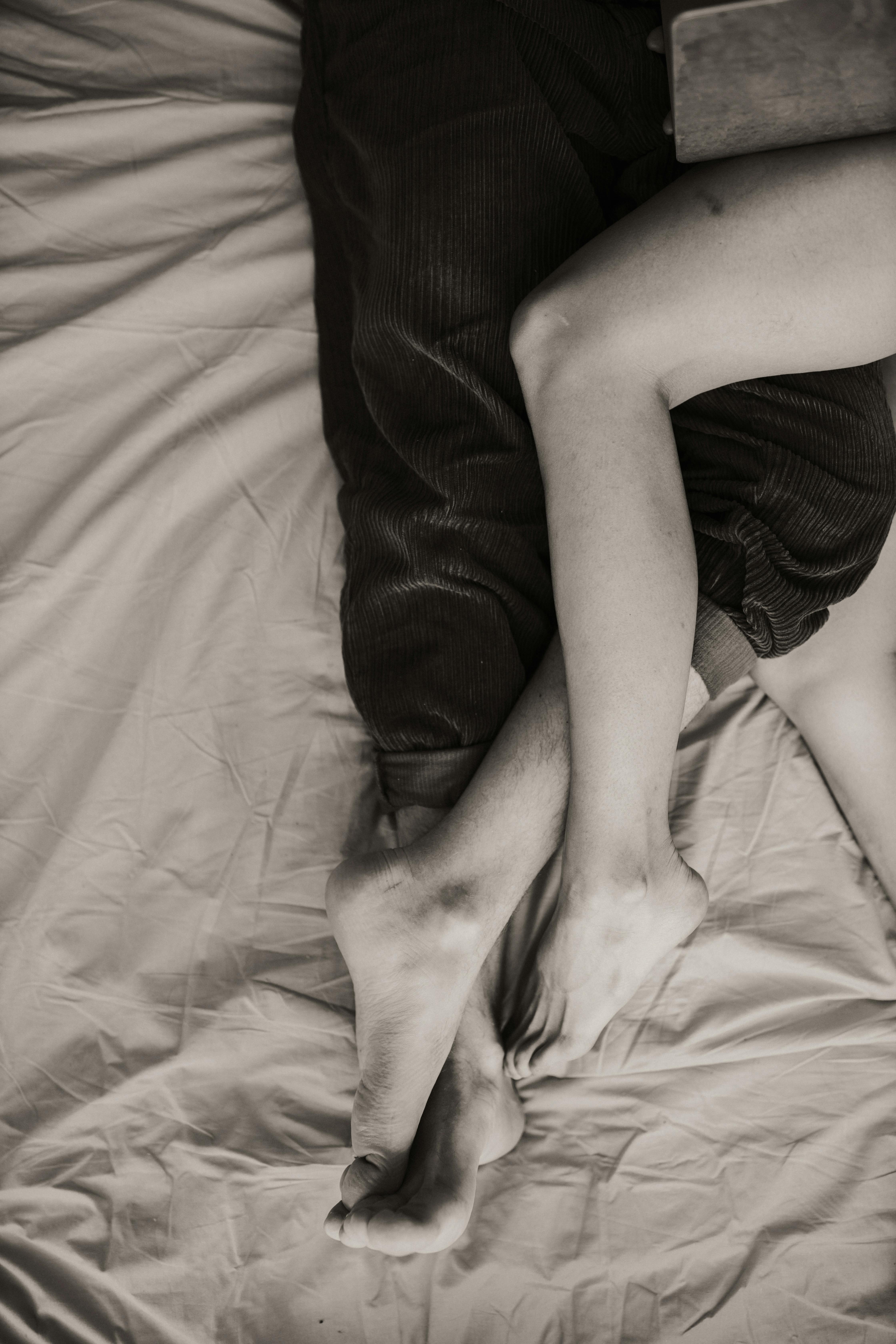Un couple au lit | Source : Pexels