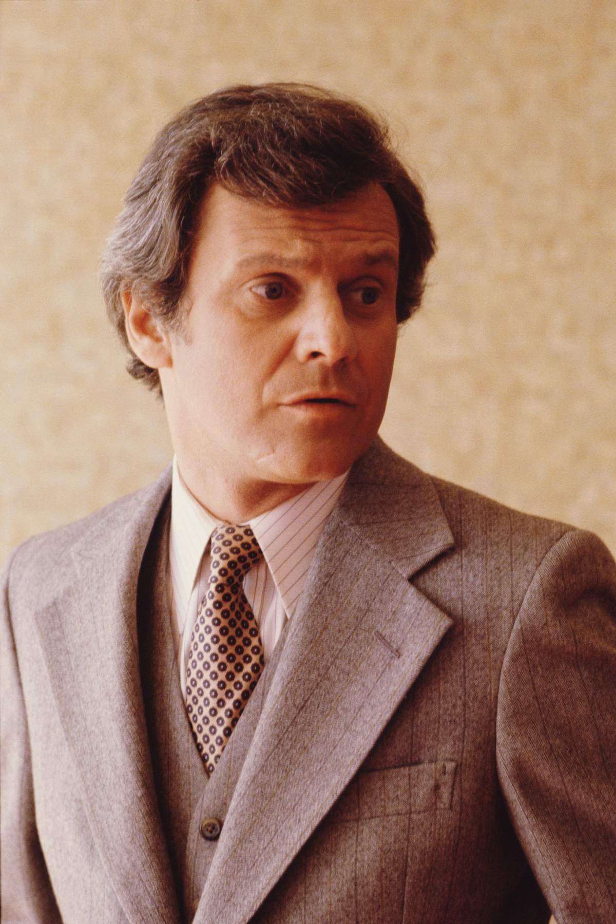 Ken Kercheval dans le rôle de Cliff Barnes sur une photo promotionnelle pour le film « Dallas » en 1980. | Source : Getty Images