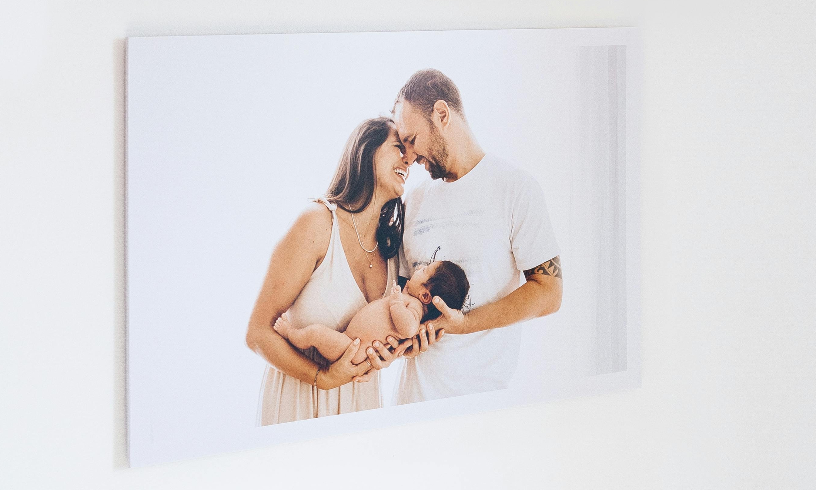 Une nouvelle photo de famille remplace la photo insultante, symbolisant un nouveau départ | Source : Pexels