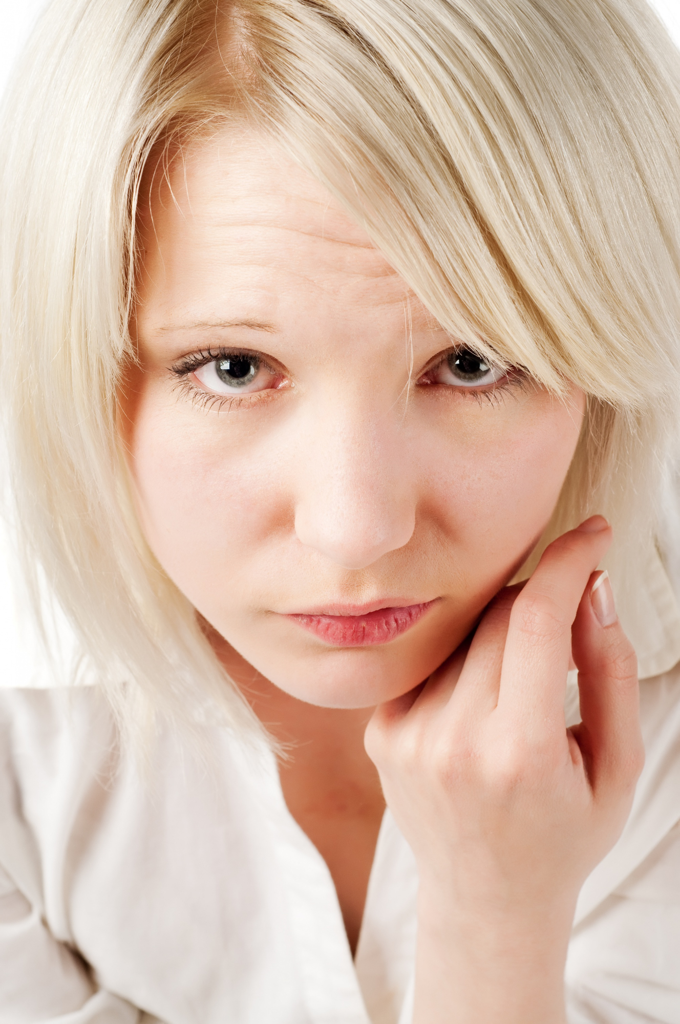 Une femme triste | Source : Freepik