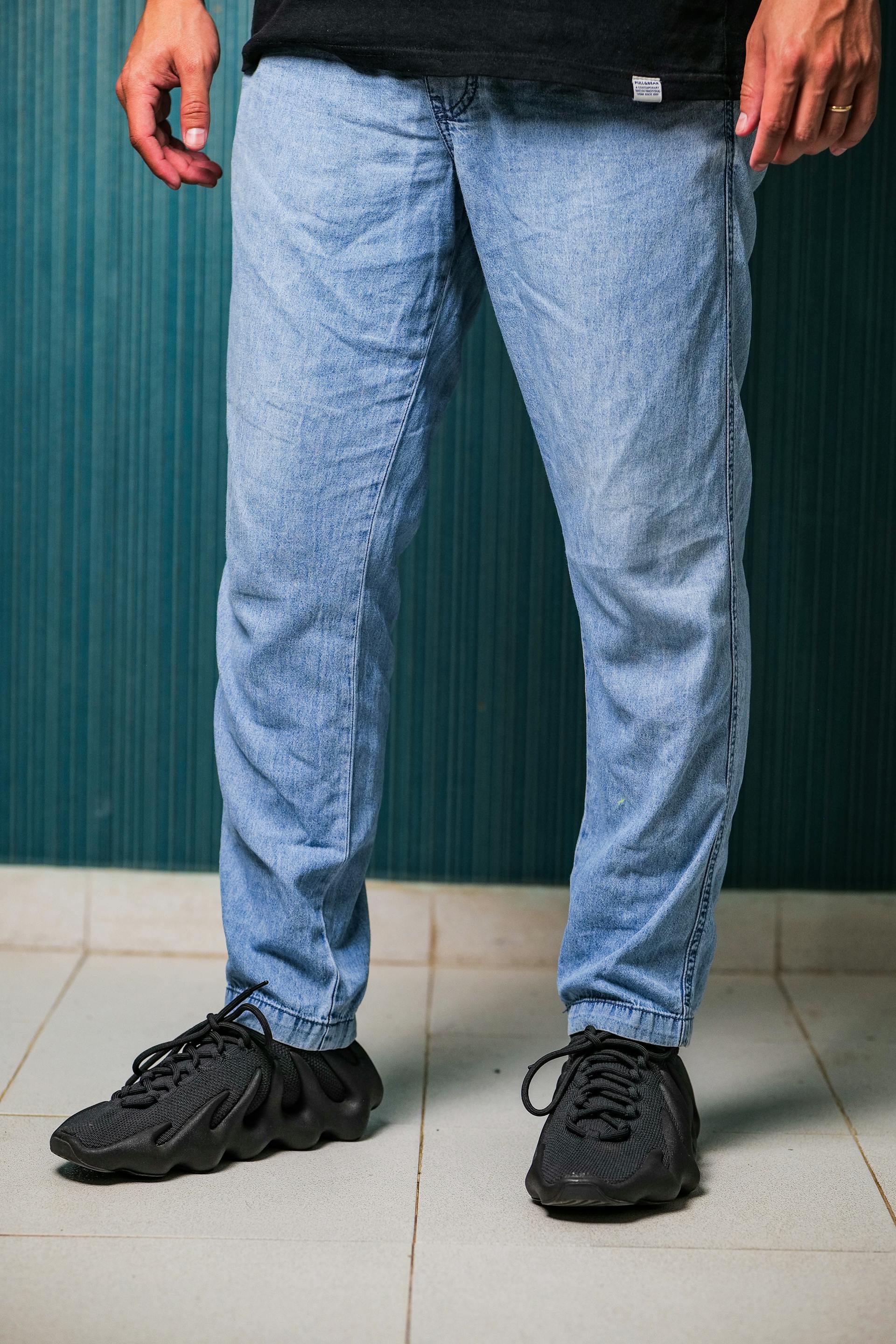 Les jambes d'un homme | Source : Pexels
