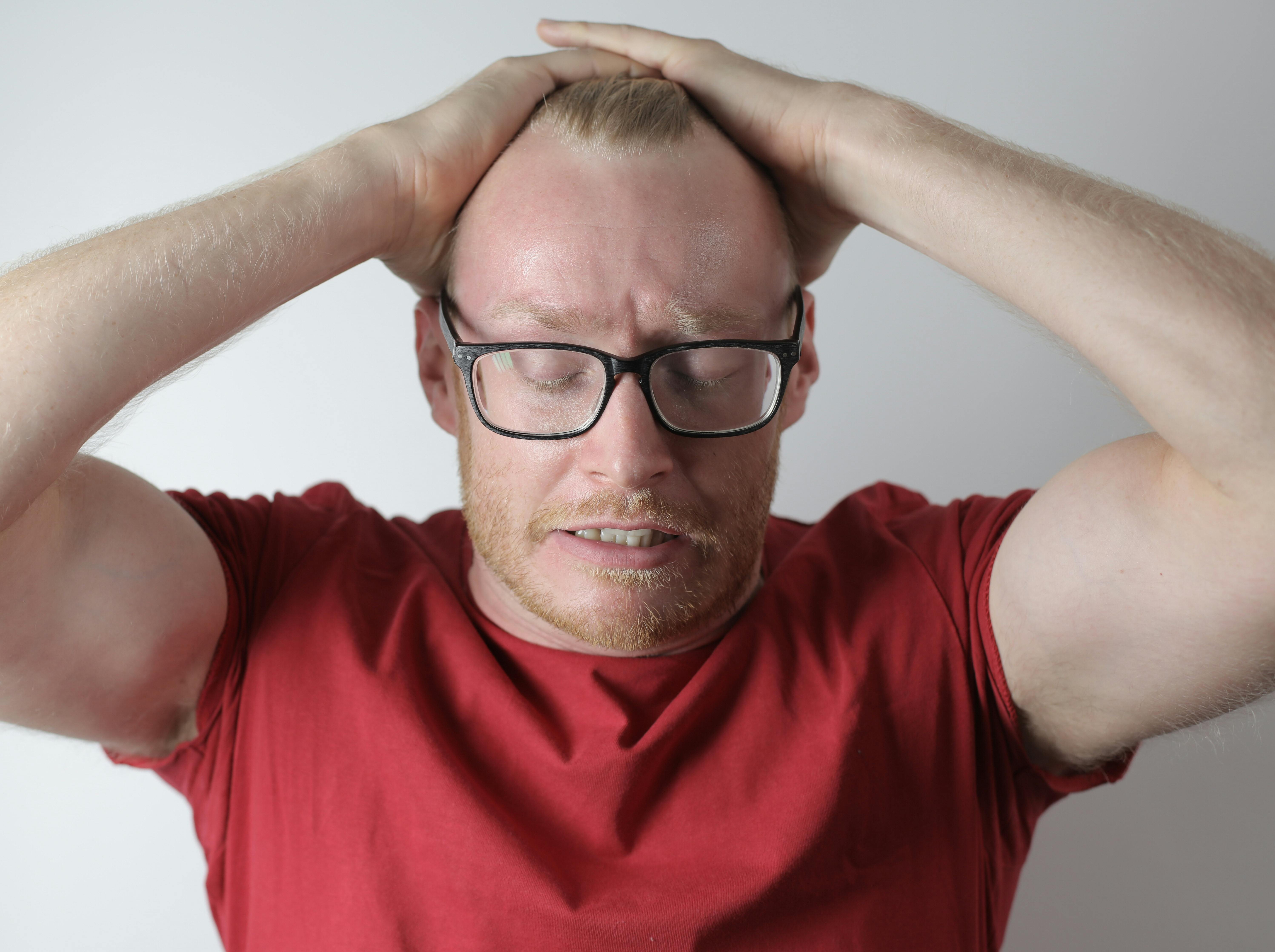 Un homme stressé | Source : Pexels
