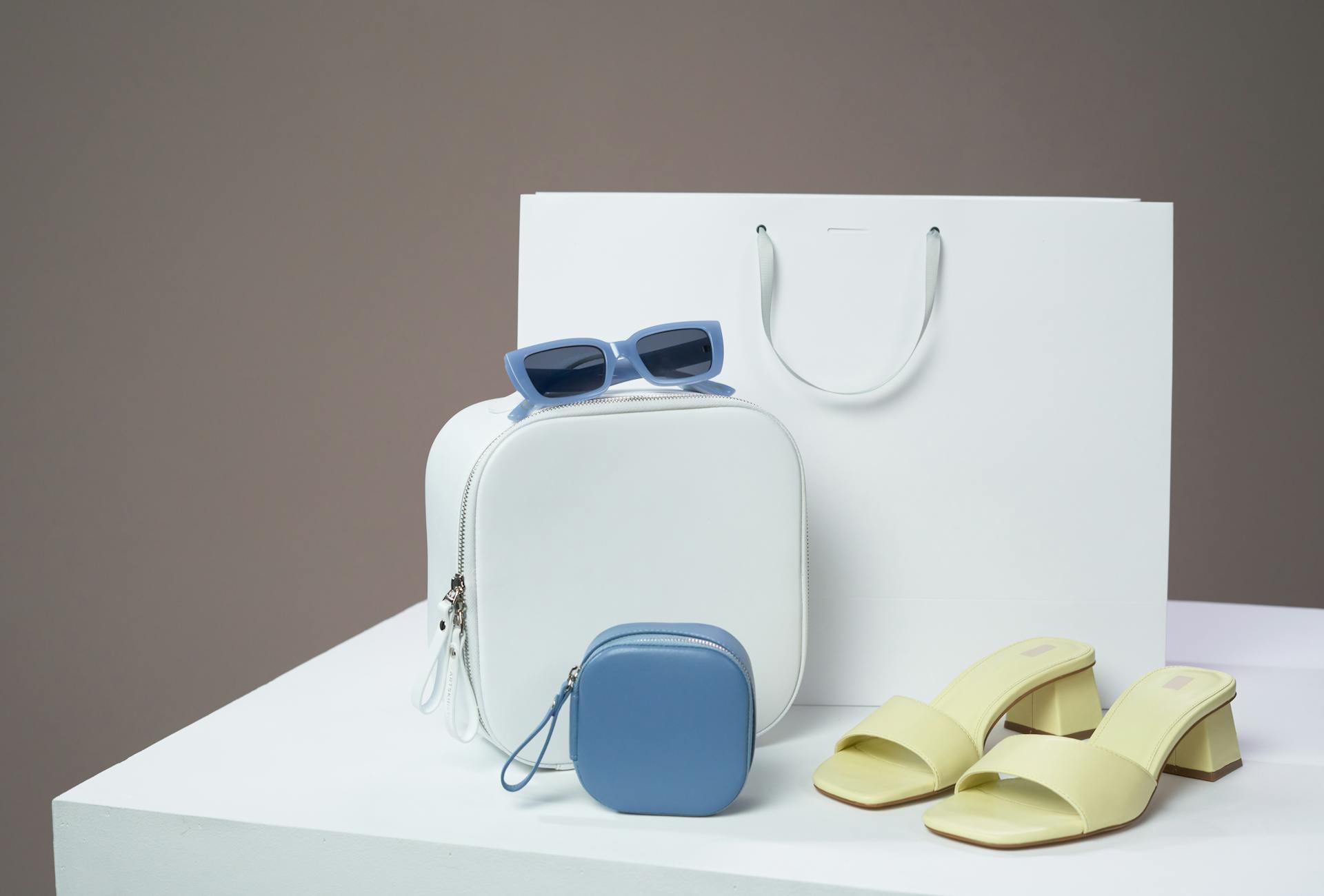 Accessoires de mode pour femmes | Source : Pexels
