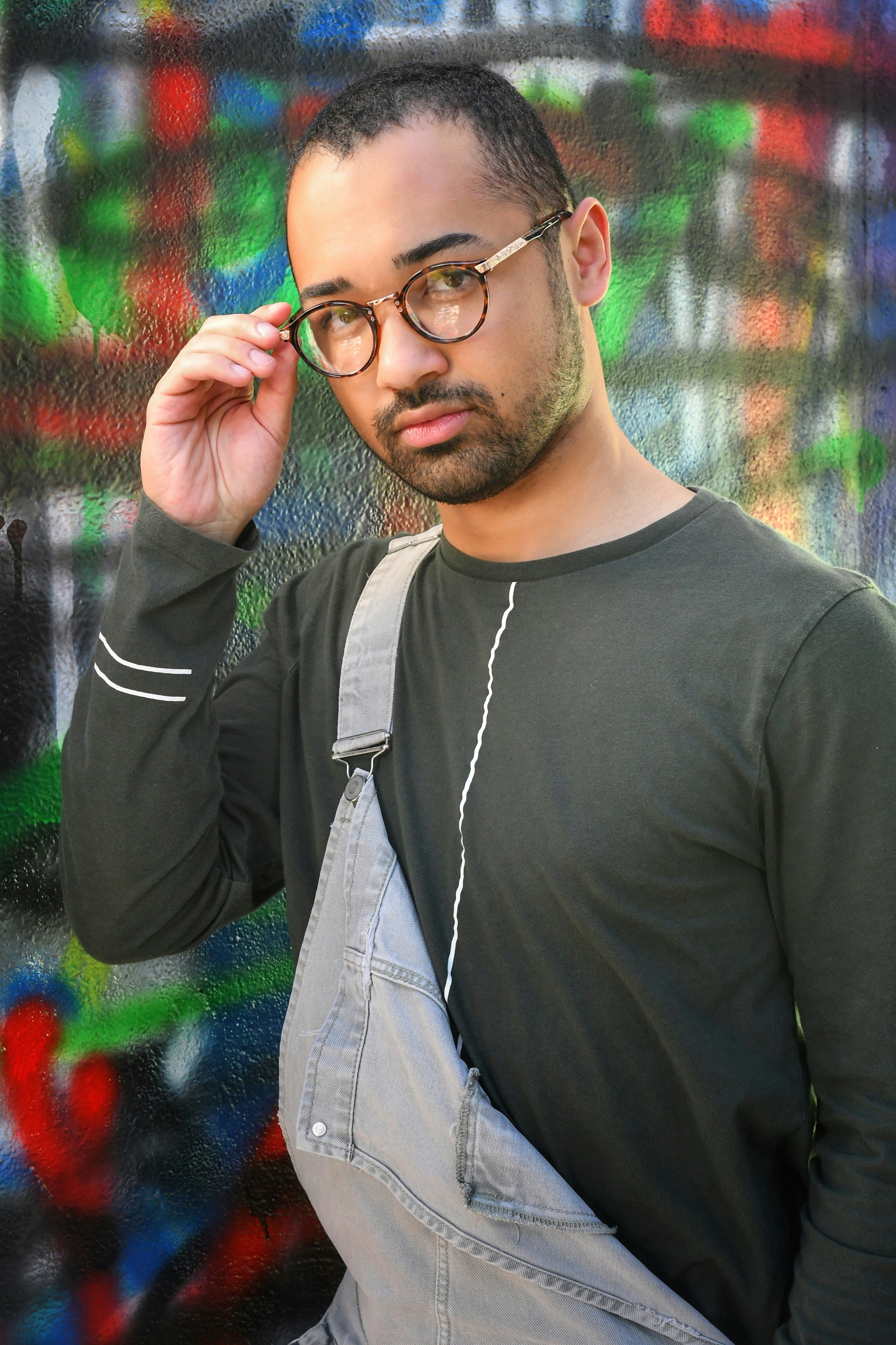Un homme en salopette | Source : Pexels