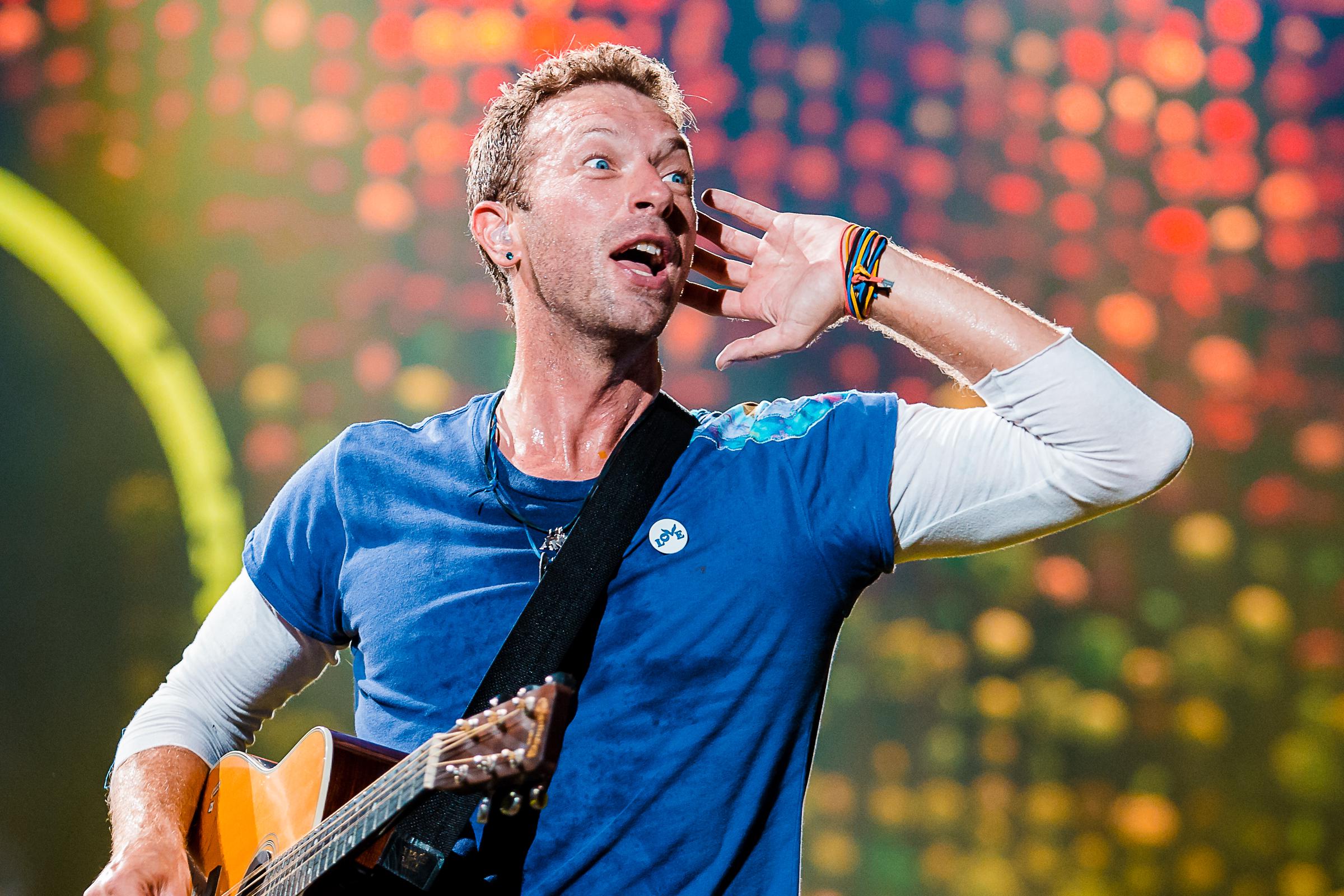 Chris Martin se produit en concert à l'Allianz Parque de São Paulo, au Brésil, le 7 novembre 2017 | Source : Getty Images