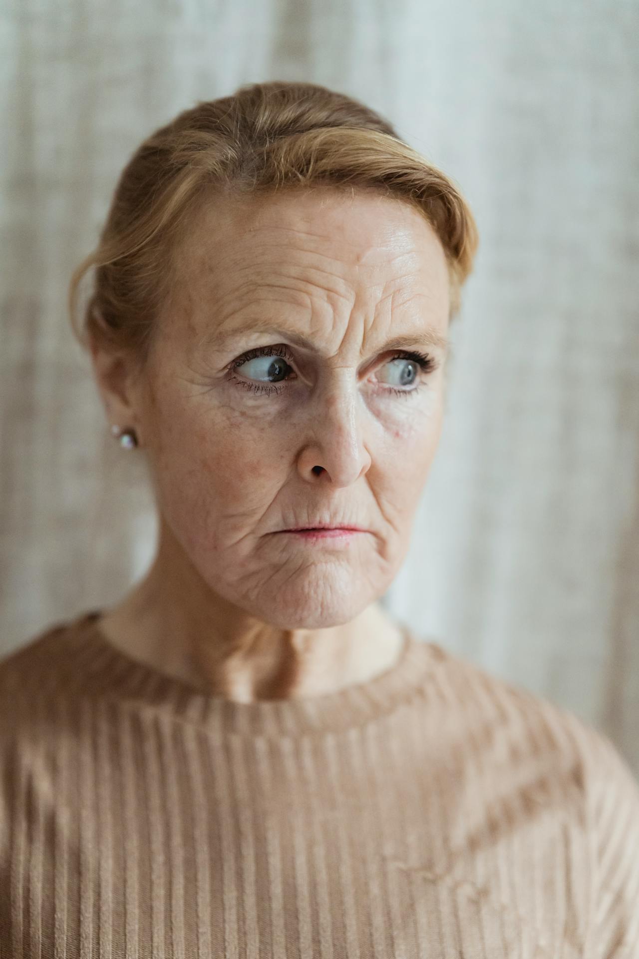 Une femme âgée en colère | Source : Pexels