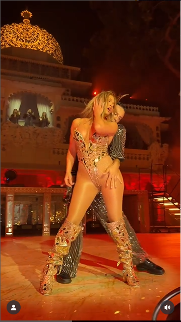 Jennifer Lopez, d'après un post daté du 27 novembre 2025 | Source : Instagram/wizcraft.weddings