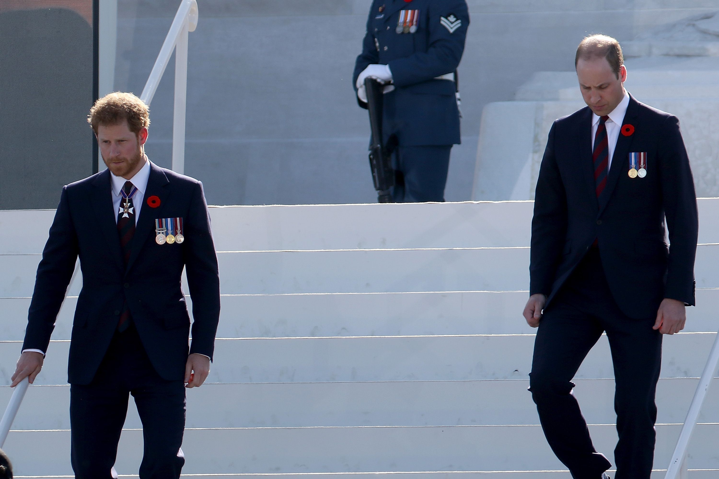 Le prince Harry et le prince William à Vimy, en France, le 9 avril 2017 | Source : Getty Images