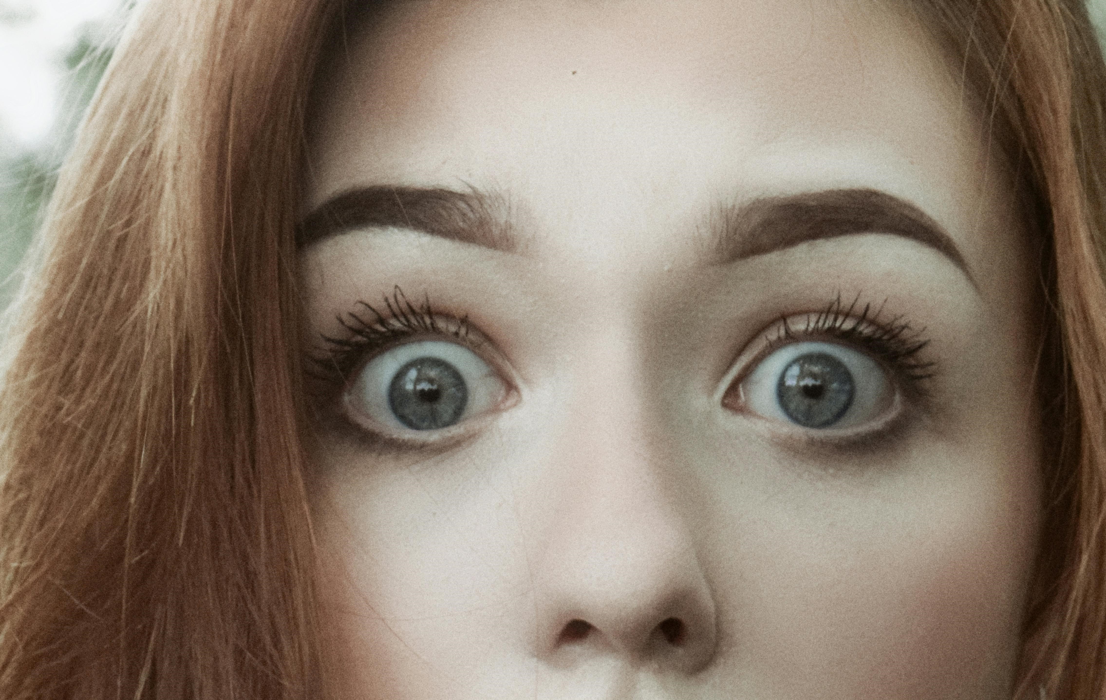 Une jeune femme effrayée | Source : Pexels