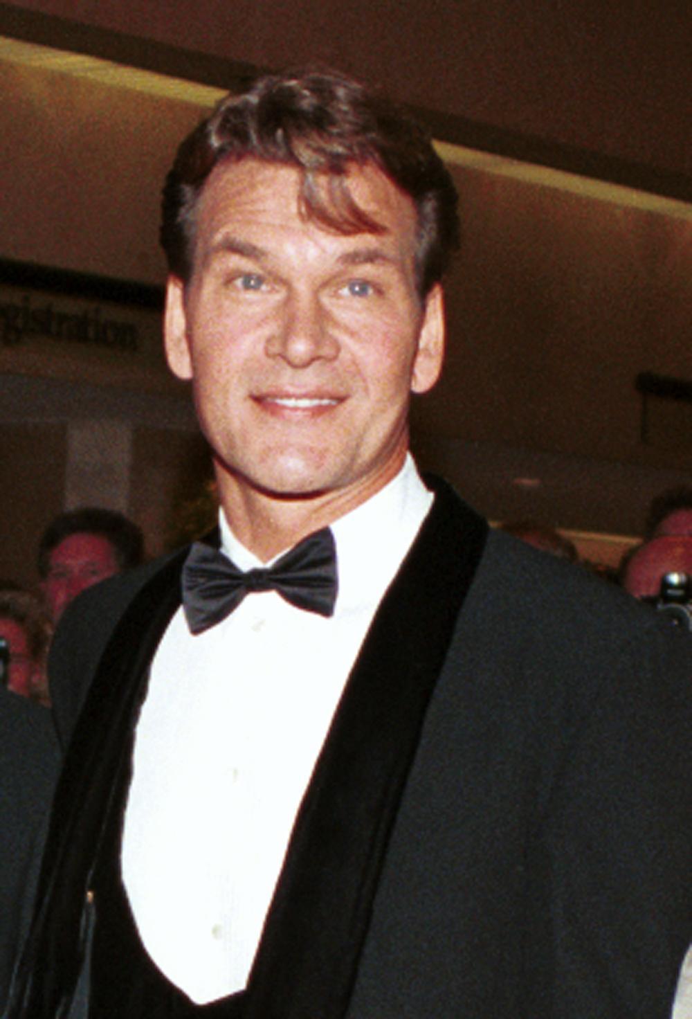 Patrick Swayze à la cérémonie de remise des prix du Festival du film d'Hollywood, le 9 août 1999, à Beverly Hills, en Californie. | Source : Getty Images