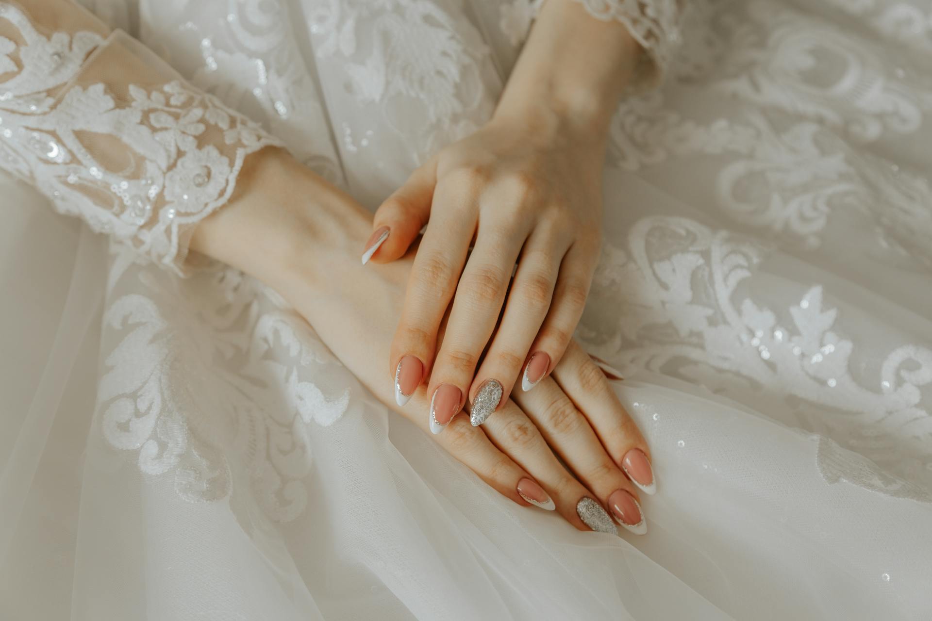 Une femme dans sa robe de mariée | Source : Pexels