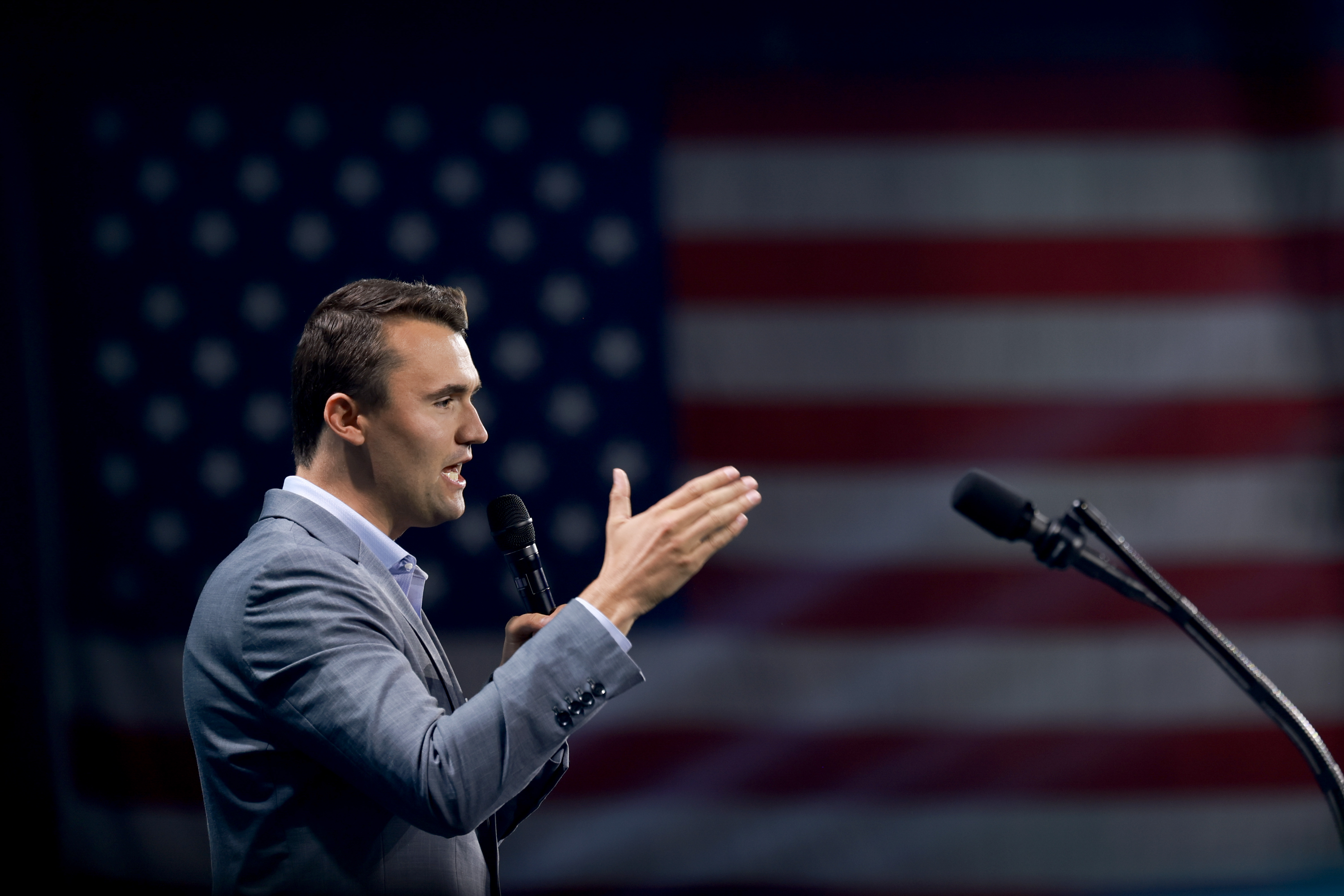 Charlie Kirk lors d'une conférence du Turning Point USA Believers Summit au Palm Beach Convention Center, le 26 juillet 2024 | Source : Getty Images