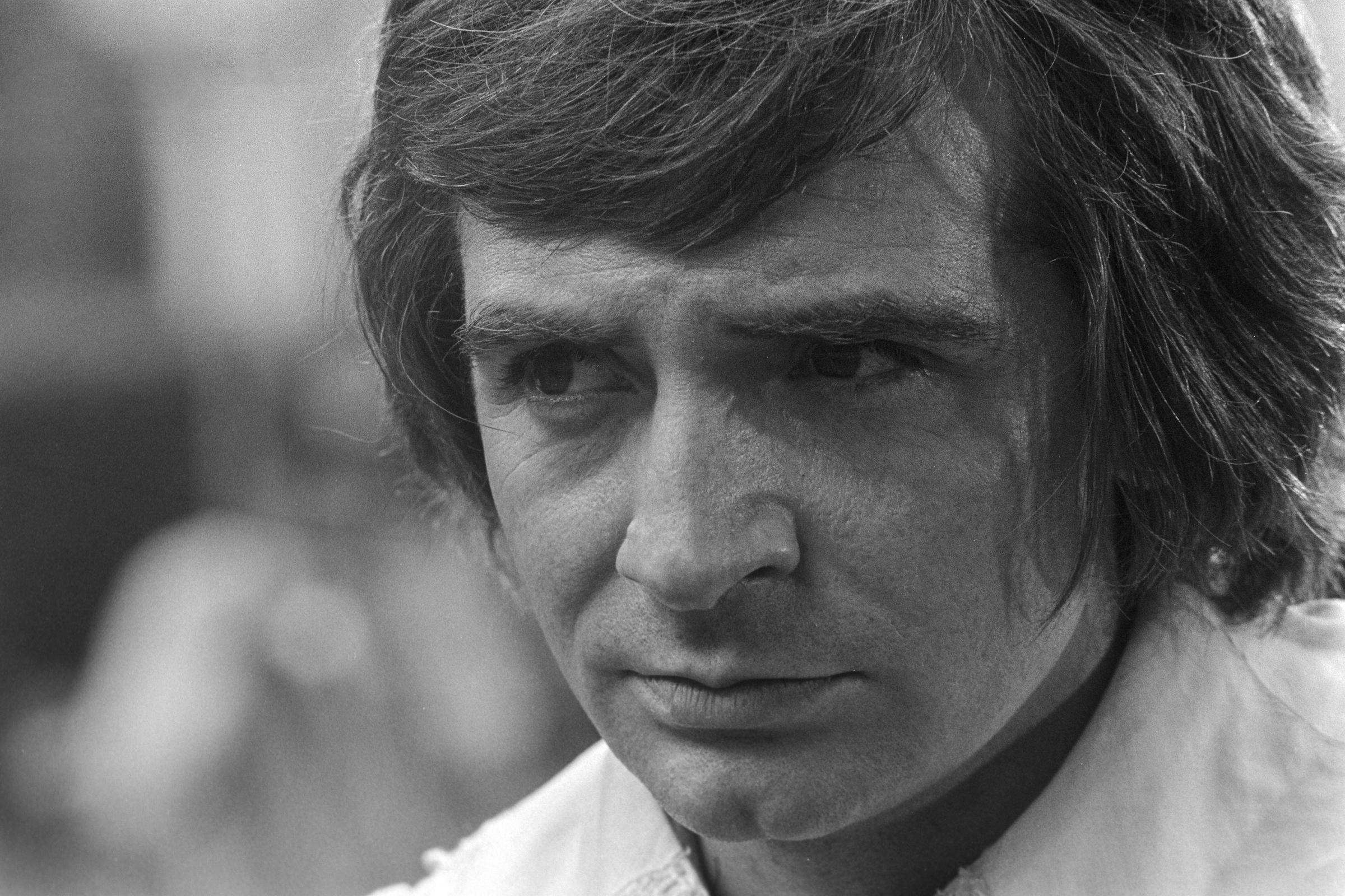 Portrait de Gérard Rinaldi sur le tournage du film 'Les Quatre Charlots mousquetaires', en septembre 1973 I Source : Getty Images
