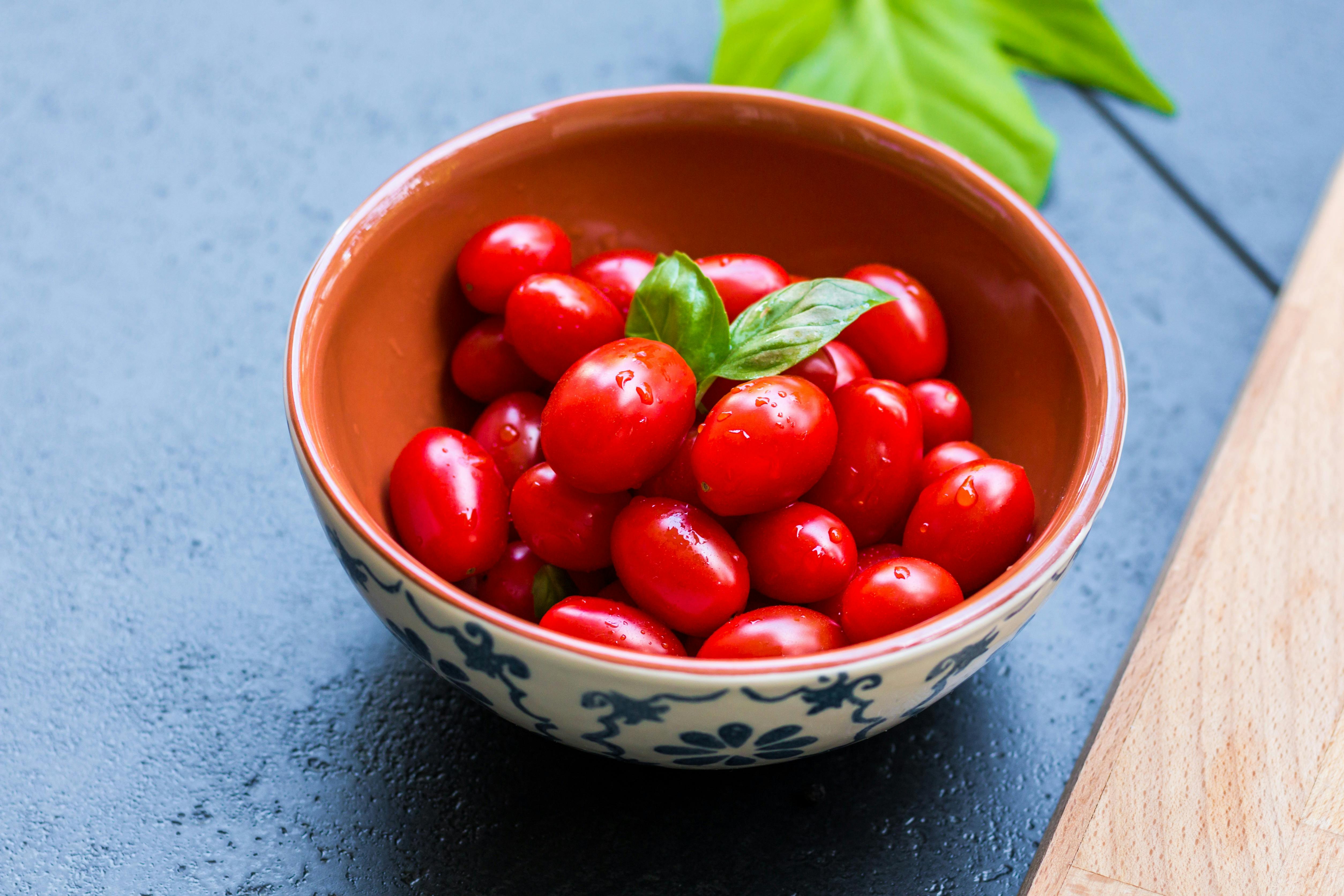 Un bol de tomates cerises | Source : Pexels