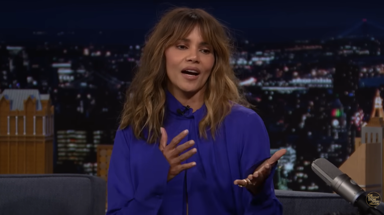 Halle Berry s'exprime lors de son passage dans l'émission « The Tonight Show with Jimmy Fallon » | Source : YouTube/fallontonight