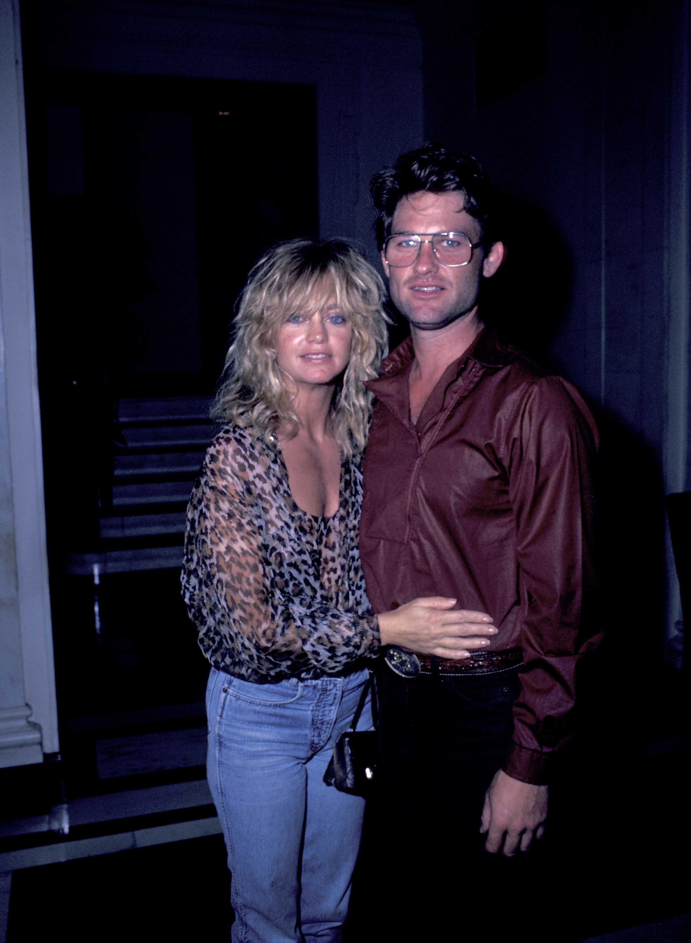 Goldie Hawn et Kurt Russell photographiés à l'hôtel Carlyle le 23 juillet 1983, à New York. | Source : Getty Images