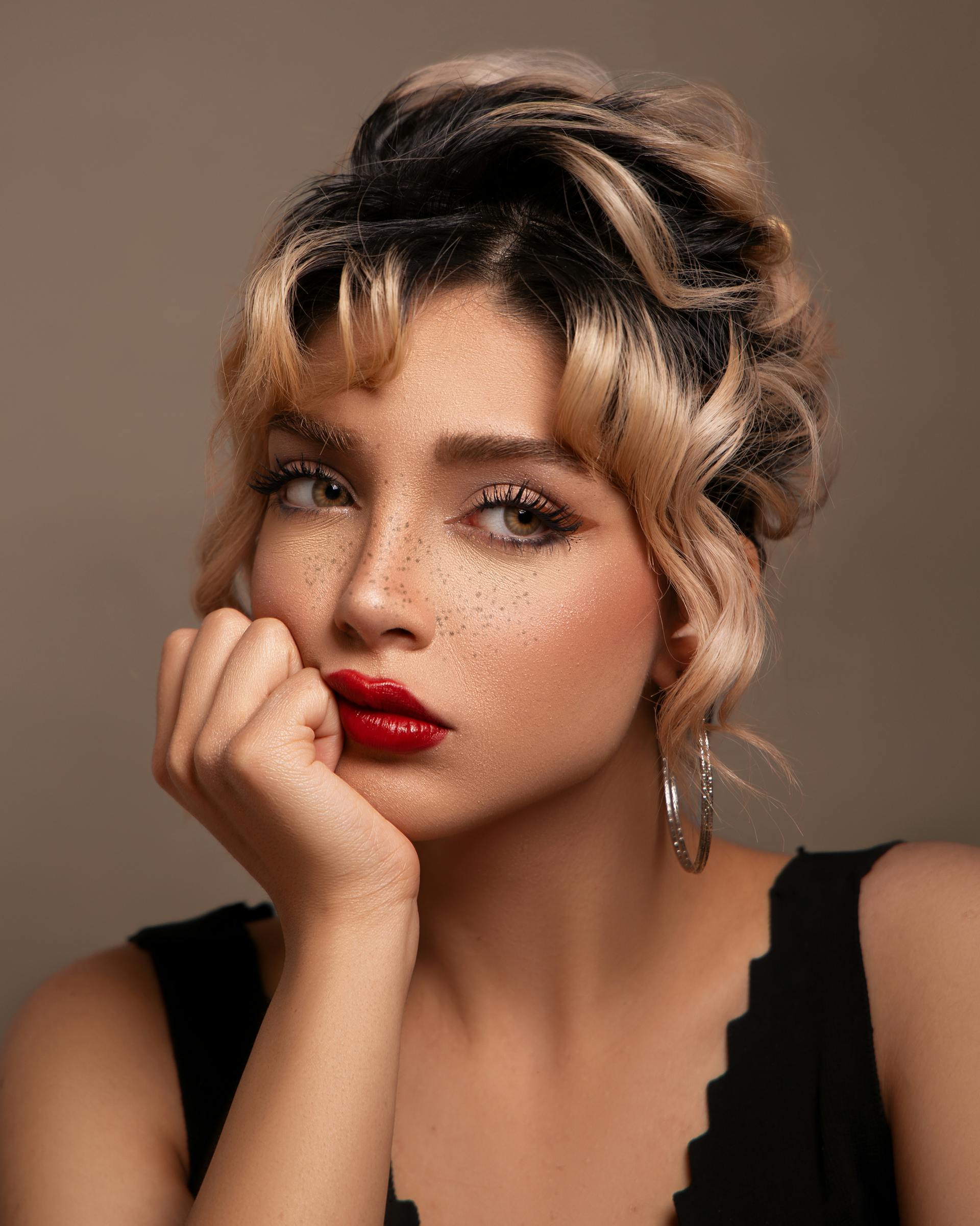 Une femme réfléchie | Source : Pexels