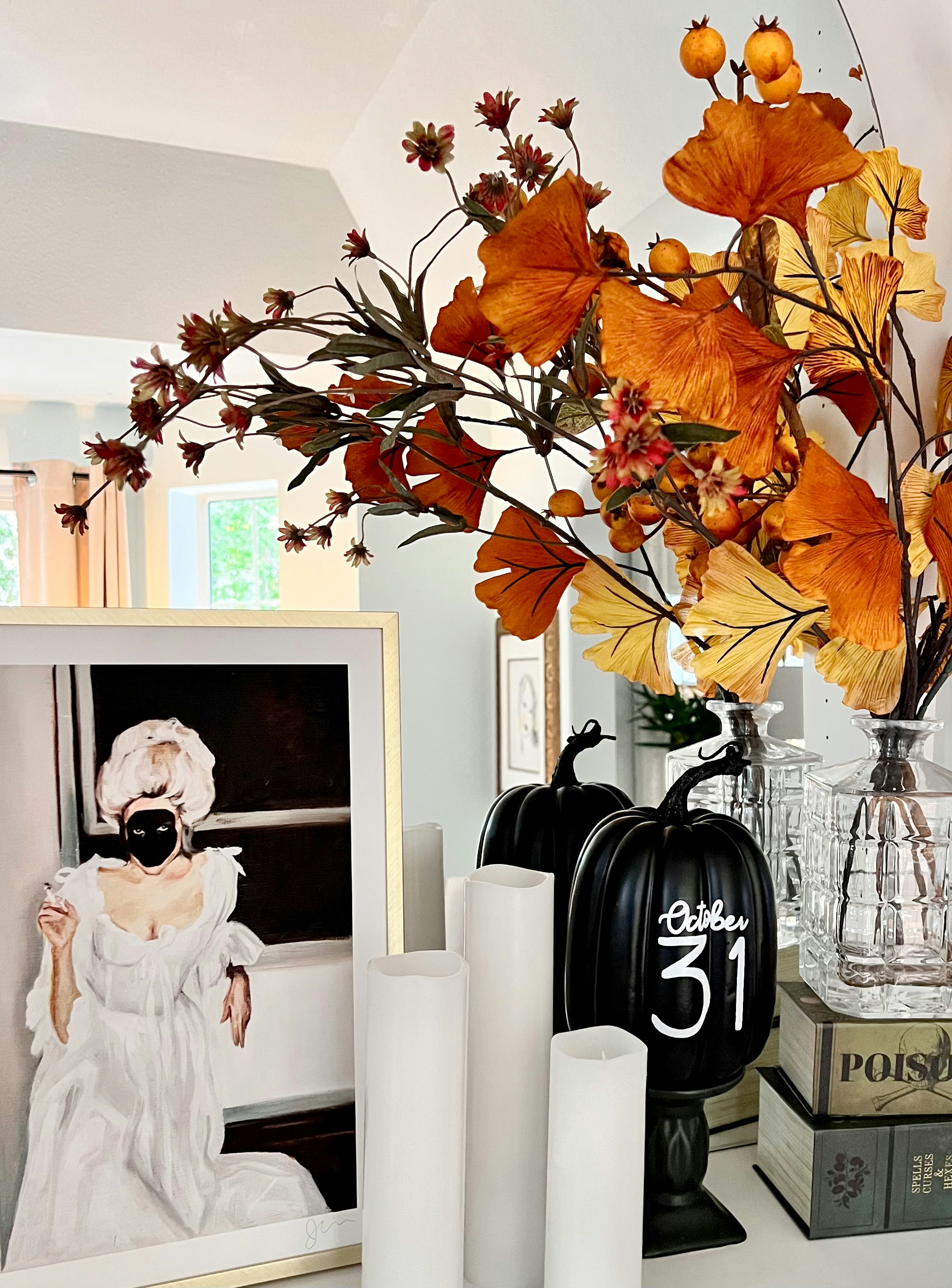 Une maison décorée pour Halloween | Source : Unsplash