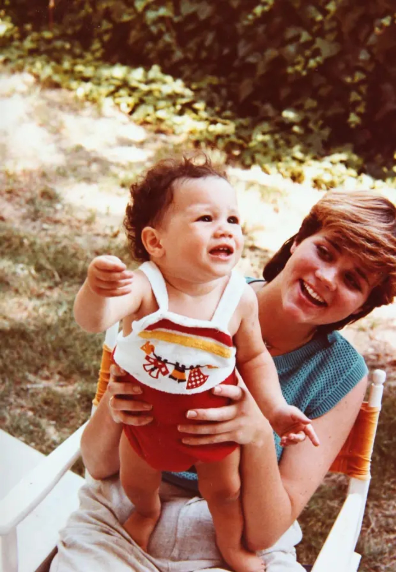 Une photo souvenir de Meghan Markle bébé, datée du 23 juillet 2025 | Source : Facebook/MeghanDuchessOfSussex