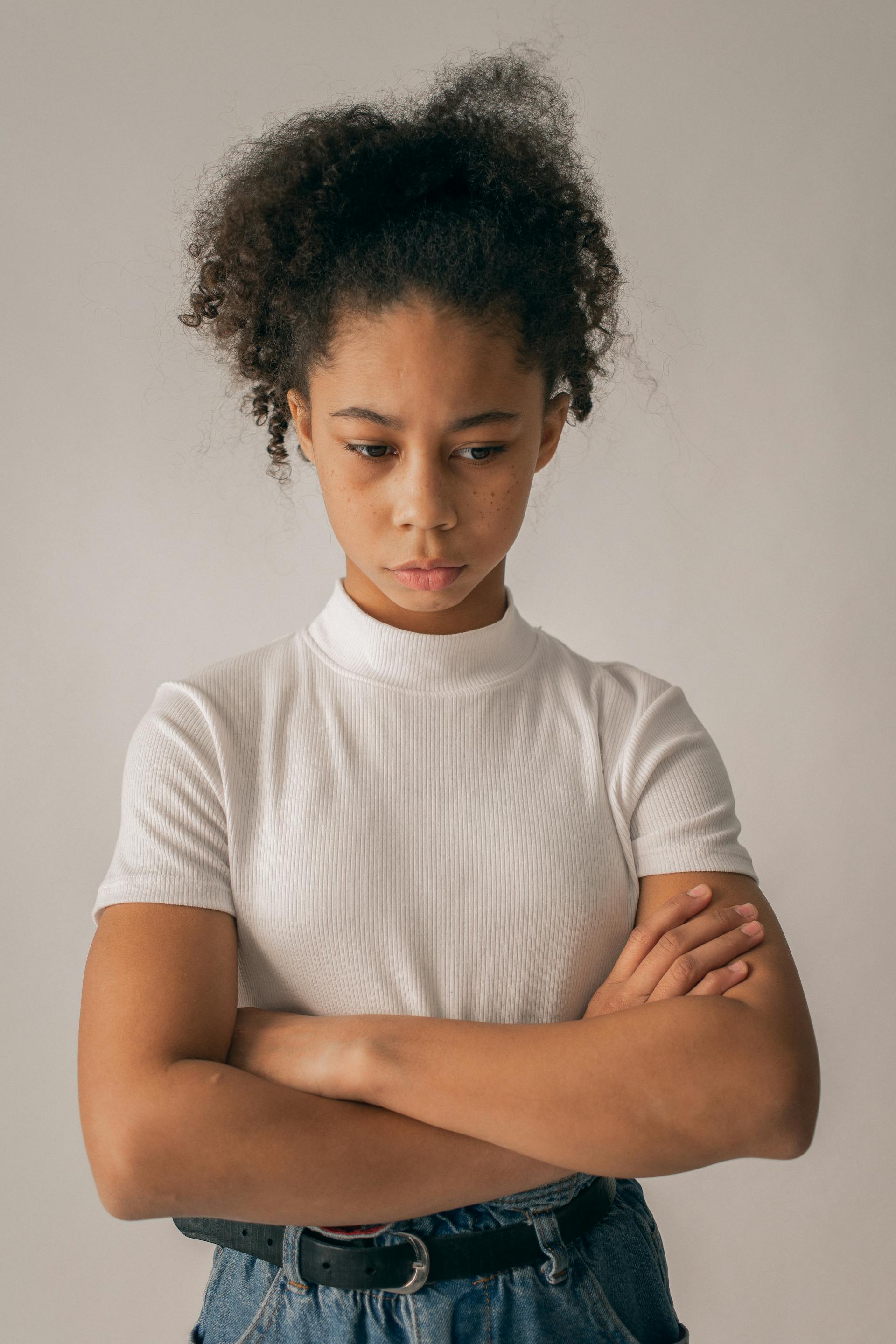 Une adolescente contrariée | Source : Pexels