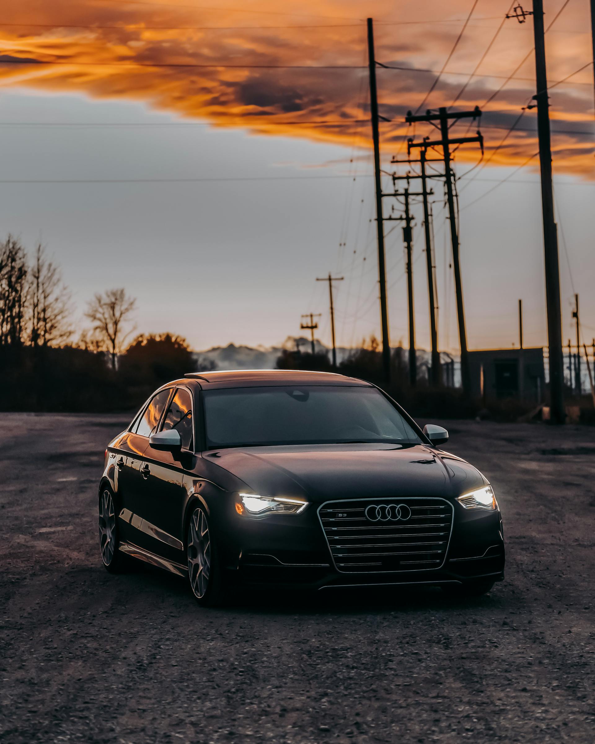 Une voiture en stationnement | Source : Pexels