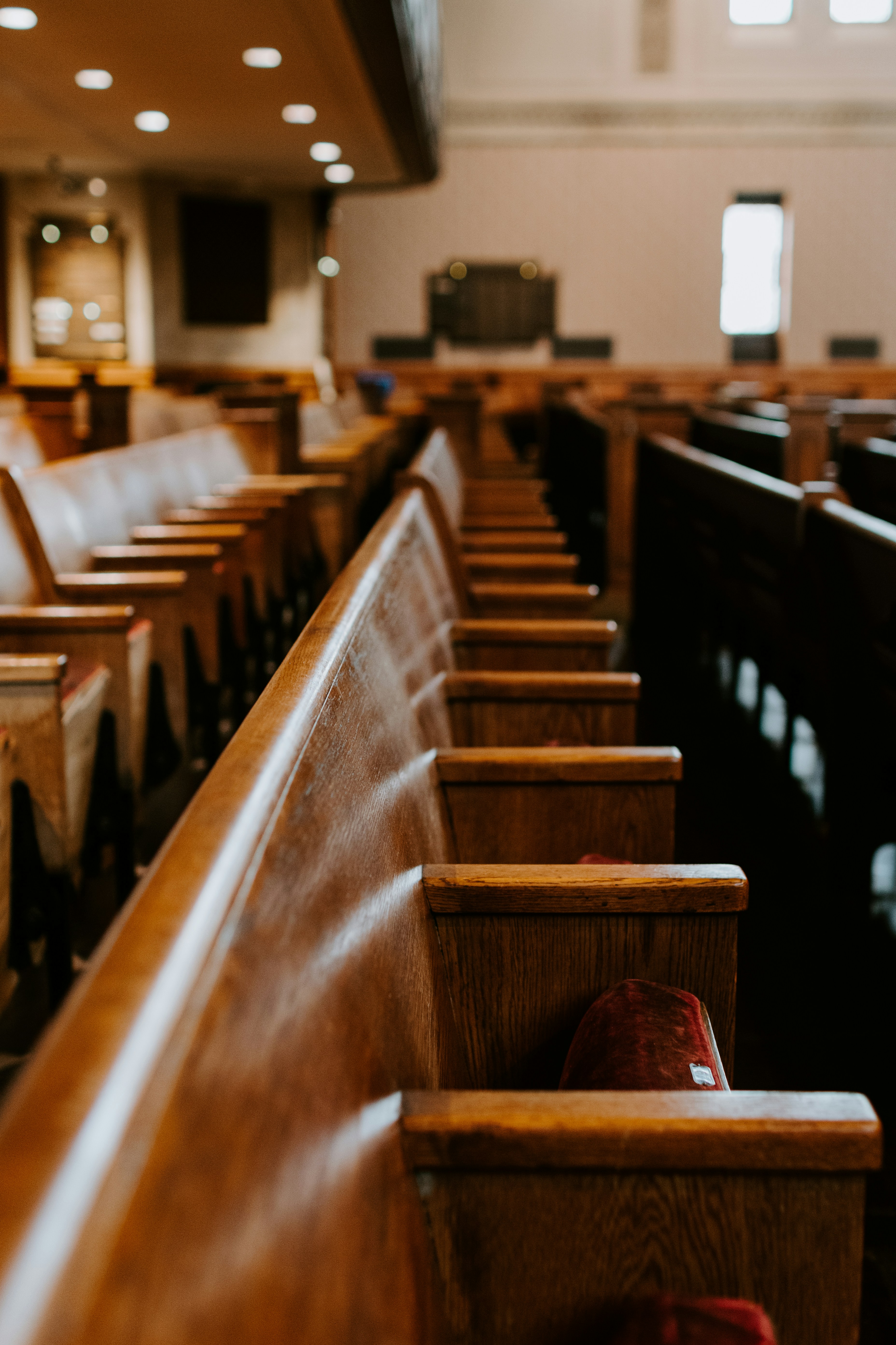 L'intérieur d'une salle d'audience | Source : Unsplash