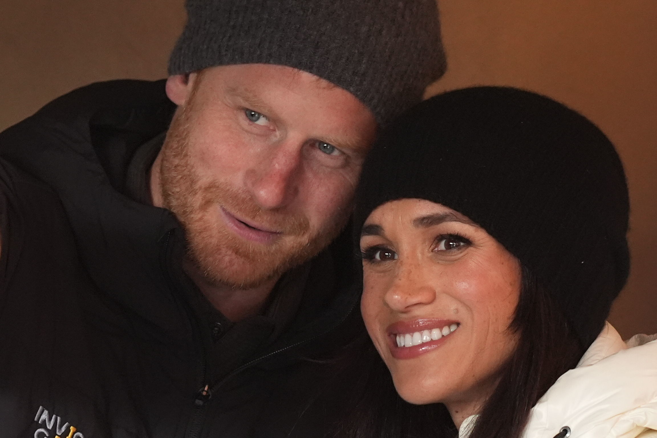 Le prince Harry, duc de Sussex, et Meghan, duchesse de Sussex, lors de la cérémonie de bienvenue à Whistler dans le cadre des Invictus Games 2025, le 10 février au Canada. | Source : Getty Images
