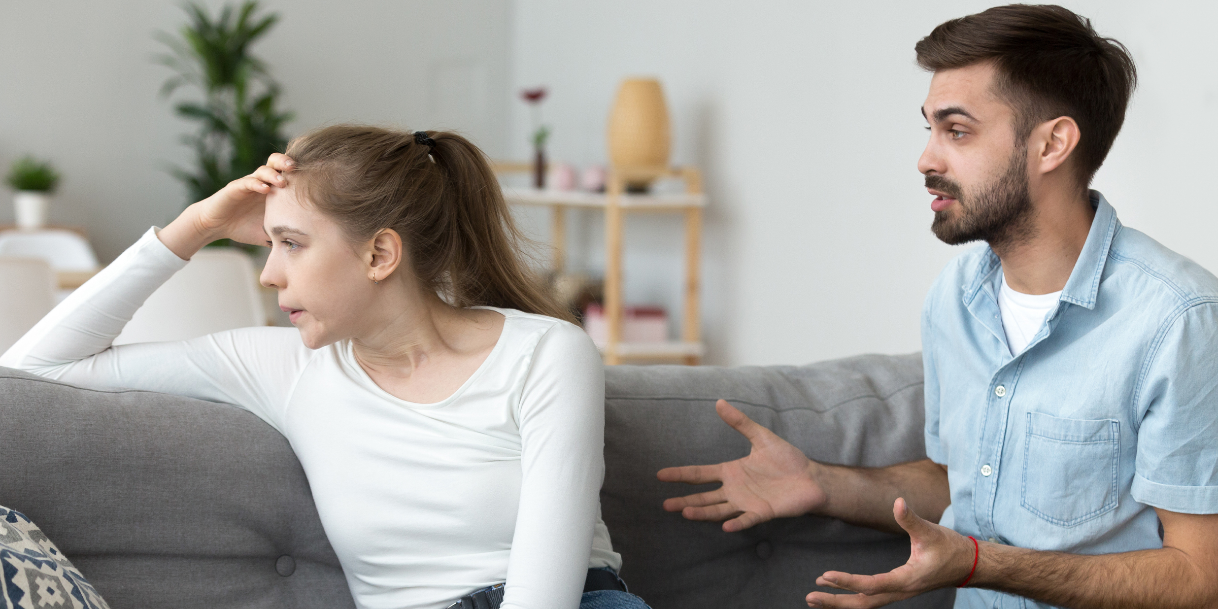 Un couple qui se dispute | Source : Shutterstock