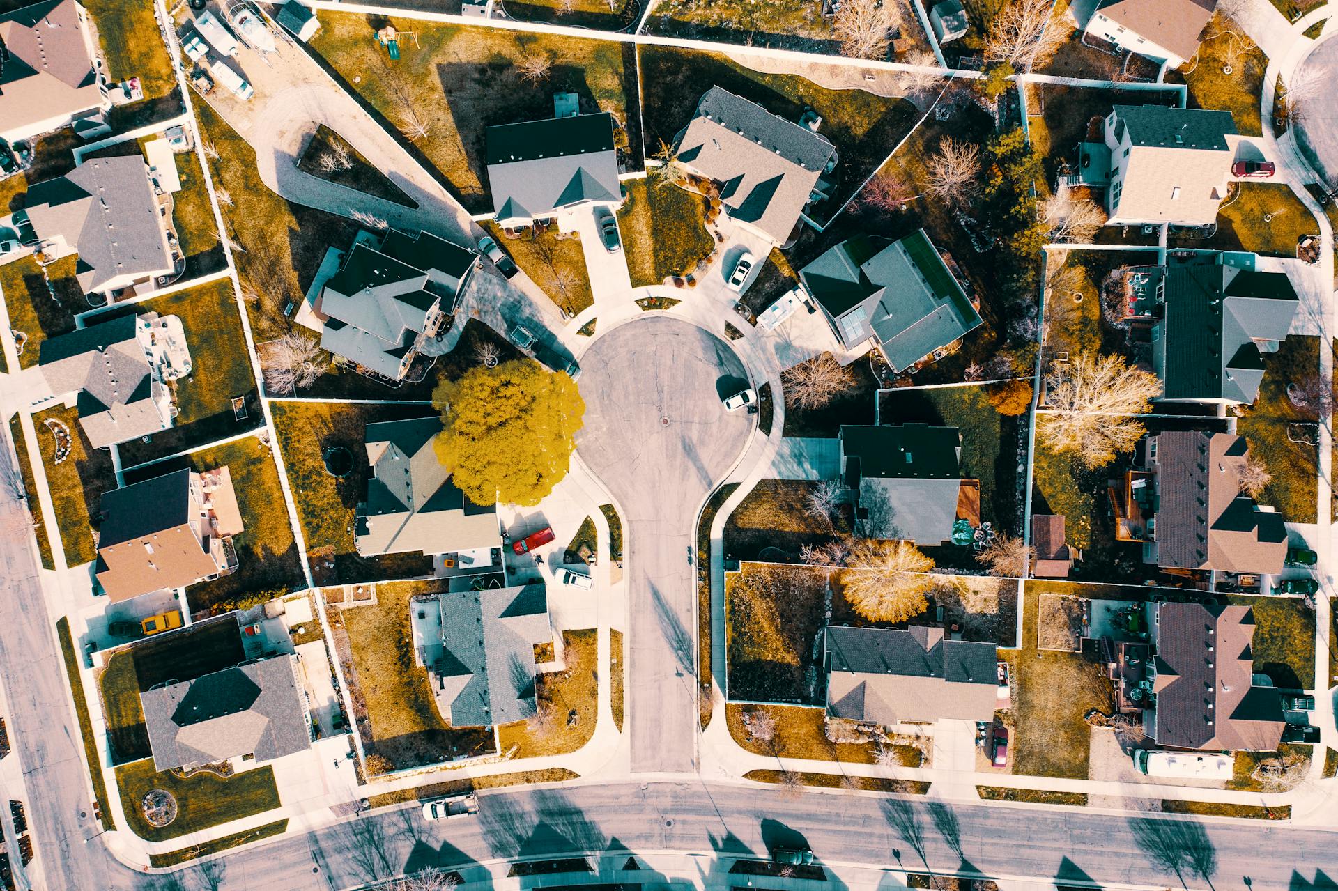 Vue aérienne d'un cul-de-sac | Source : Pexels