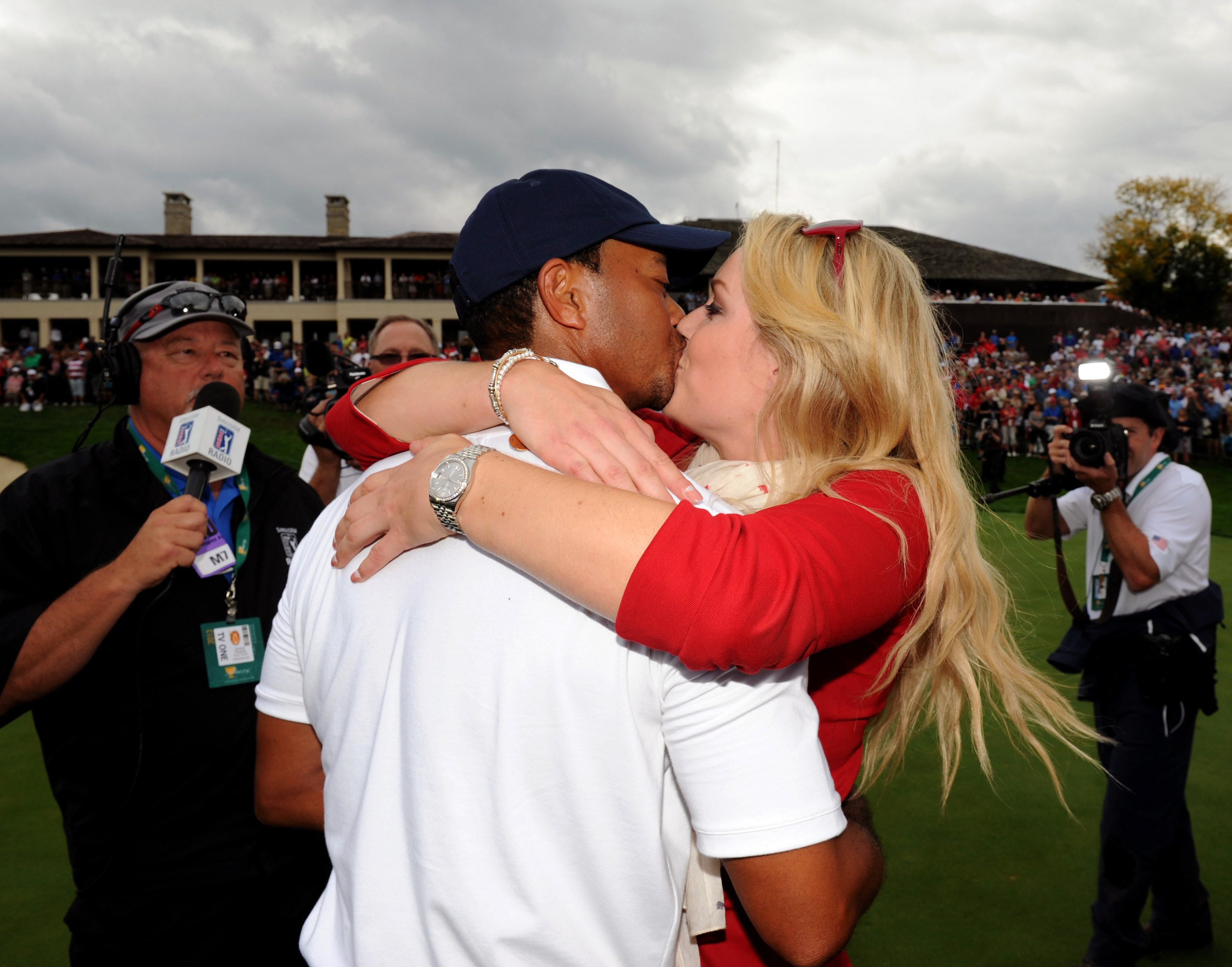 Tiger Woods et Lindsey Vonn lors de la Presidents Cup, le 6 octobre 2013, au Muirfield Village Golf Club de Dublin, Ohio | Source : Getty Images