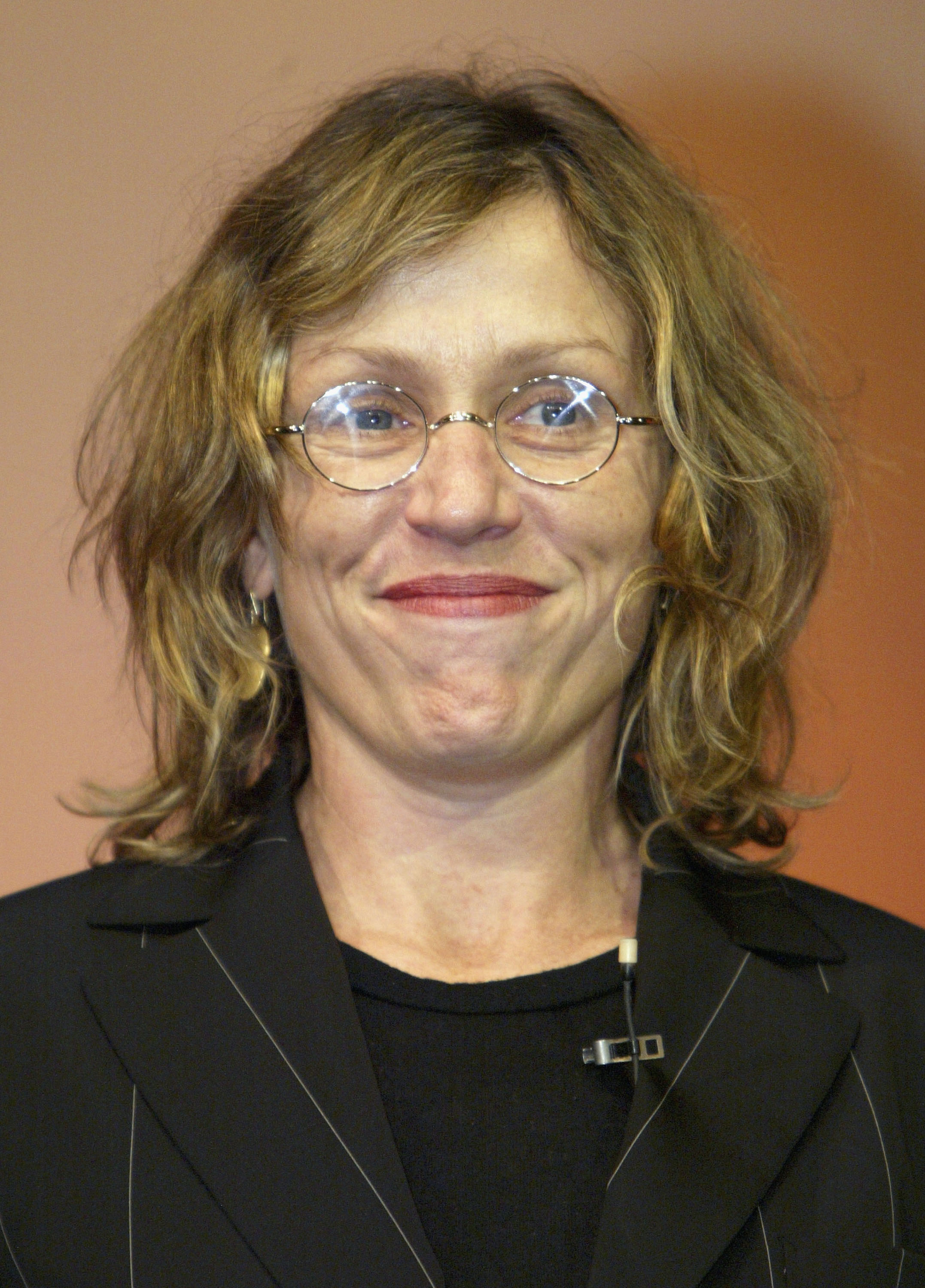Frances McDormand lors de la 54e édition du Festival international du film de Berlin, le 14 février 2004, à Berlin, en Allemagne. | Source : Getty Images