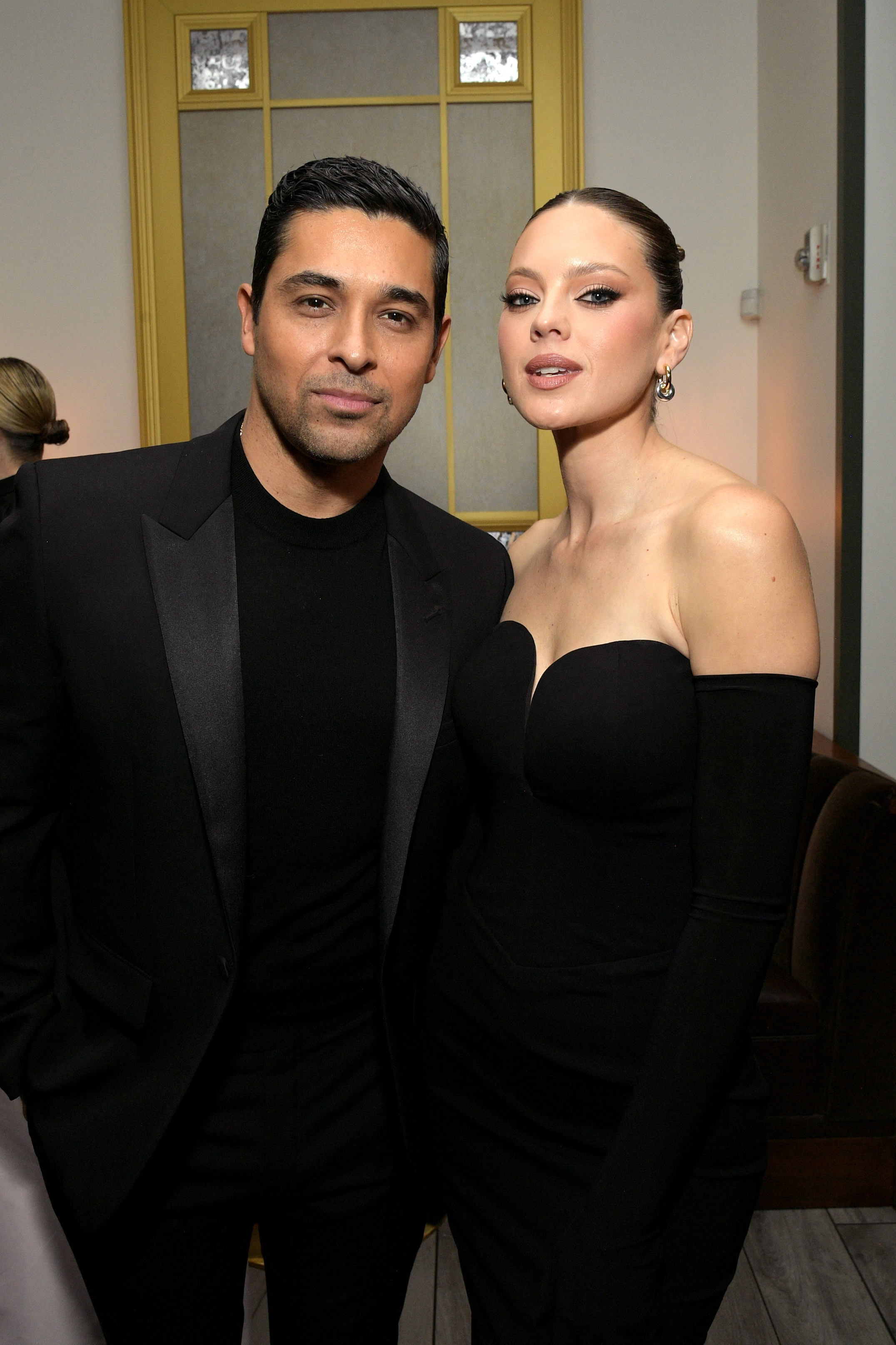 Wilmer Valderrama et Amanda Pacheco à l'after-party 2025 des Golden Globes de Netflix, le 5 janvier à Beverly Hills, en Californie. | Source : Getty Images