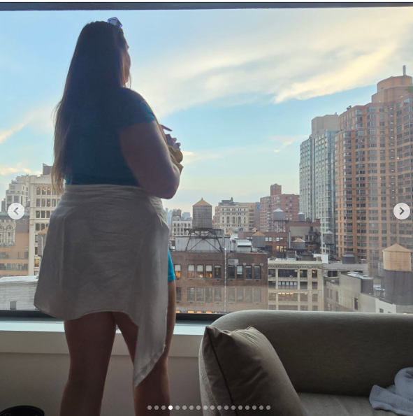 Une capture d'écran d'Aly Stosz tirée d'un post daté du 26 novembre 2024. | Source : Instagram/alllllllllllllllllls