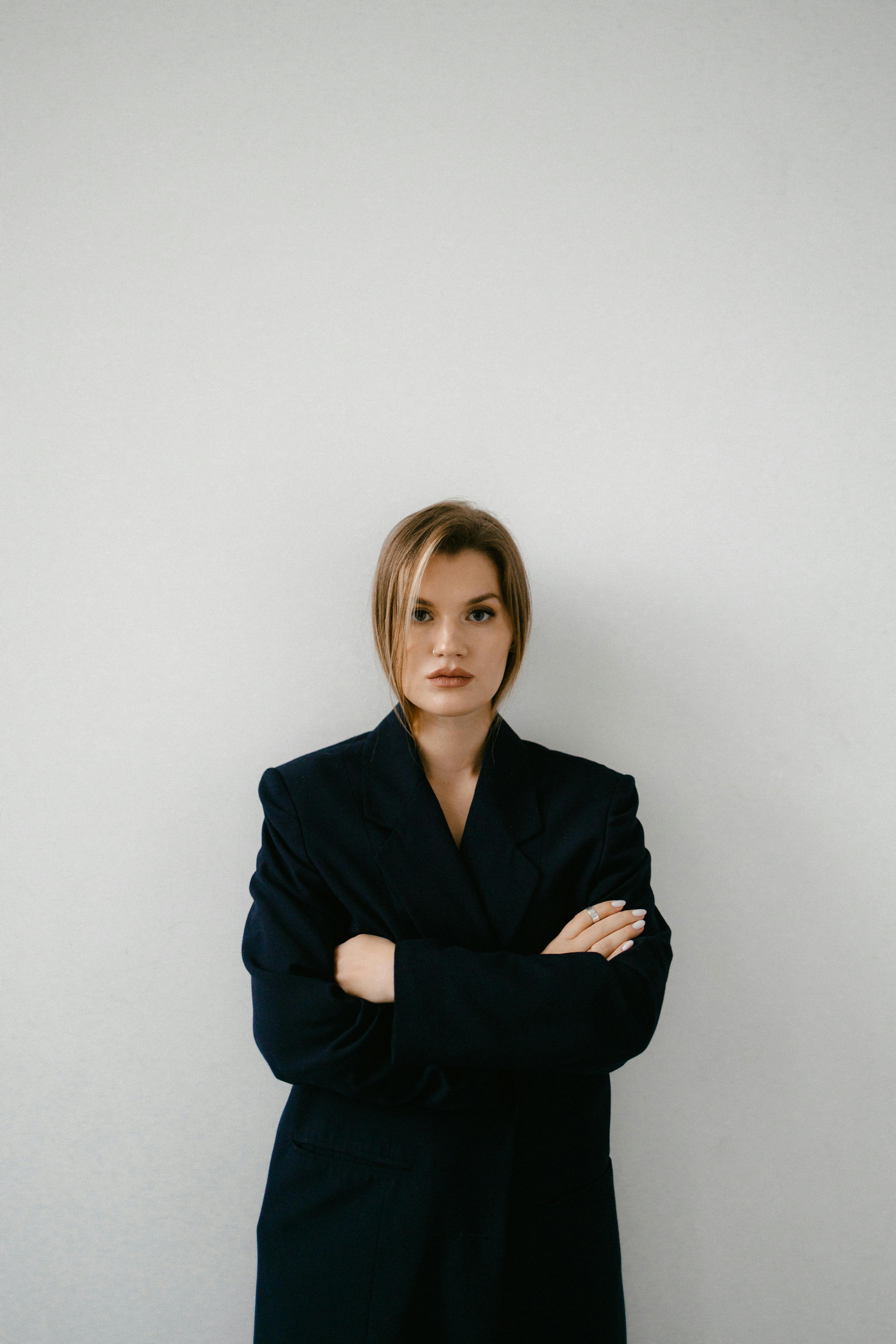 Une femme sérieuse avec une attitude | Source : Pexels