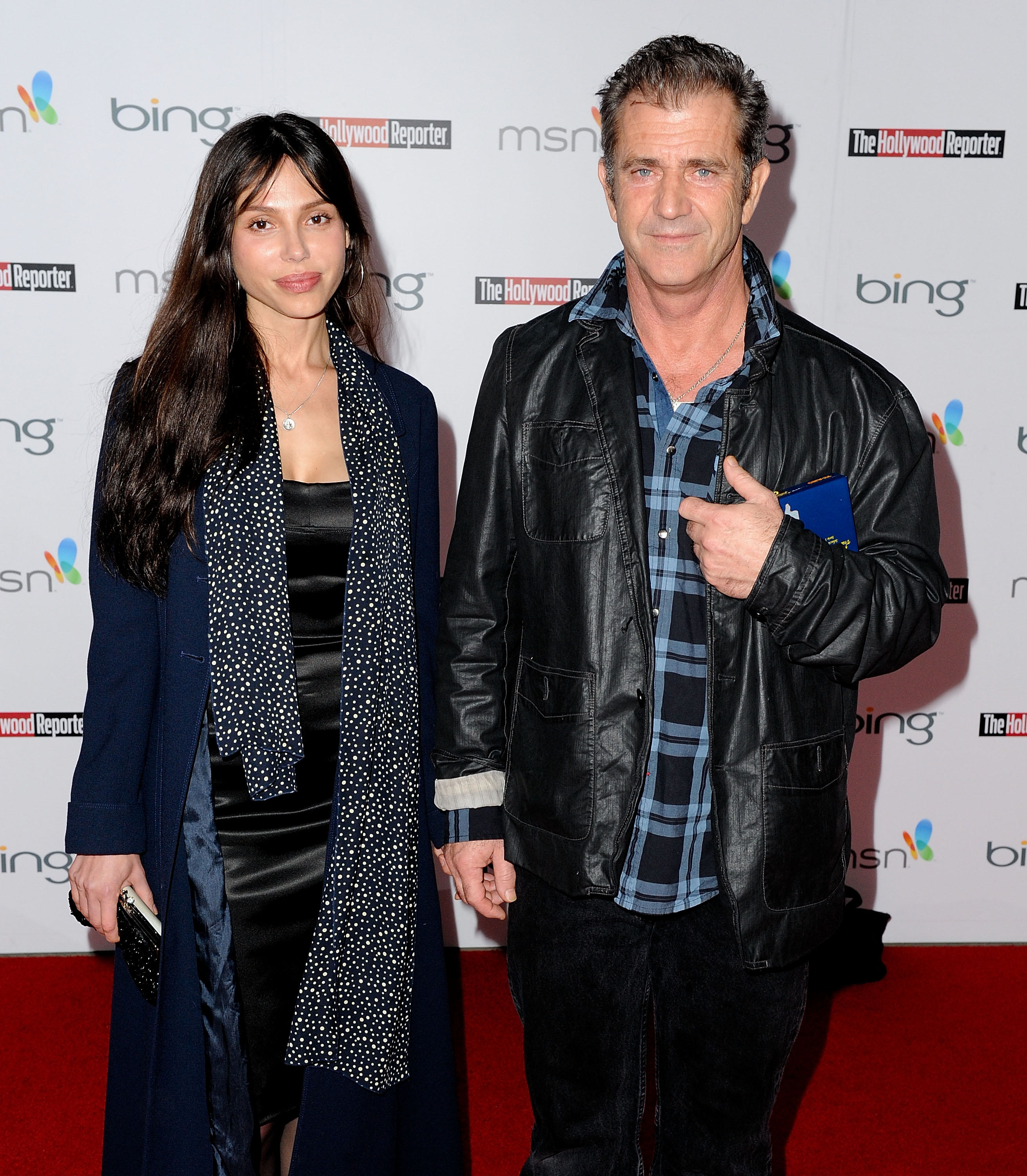 Oksana Grigorieva et Mel Gibson lors du cocktail organisé par The Hollywood Reporter pour les nominés aux Oscars, le 4 mars 2010, à Los Angeles, en Californie. | Source : Getty Images