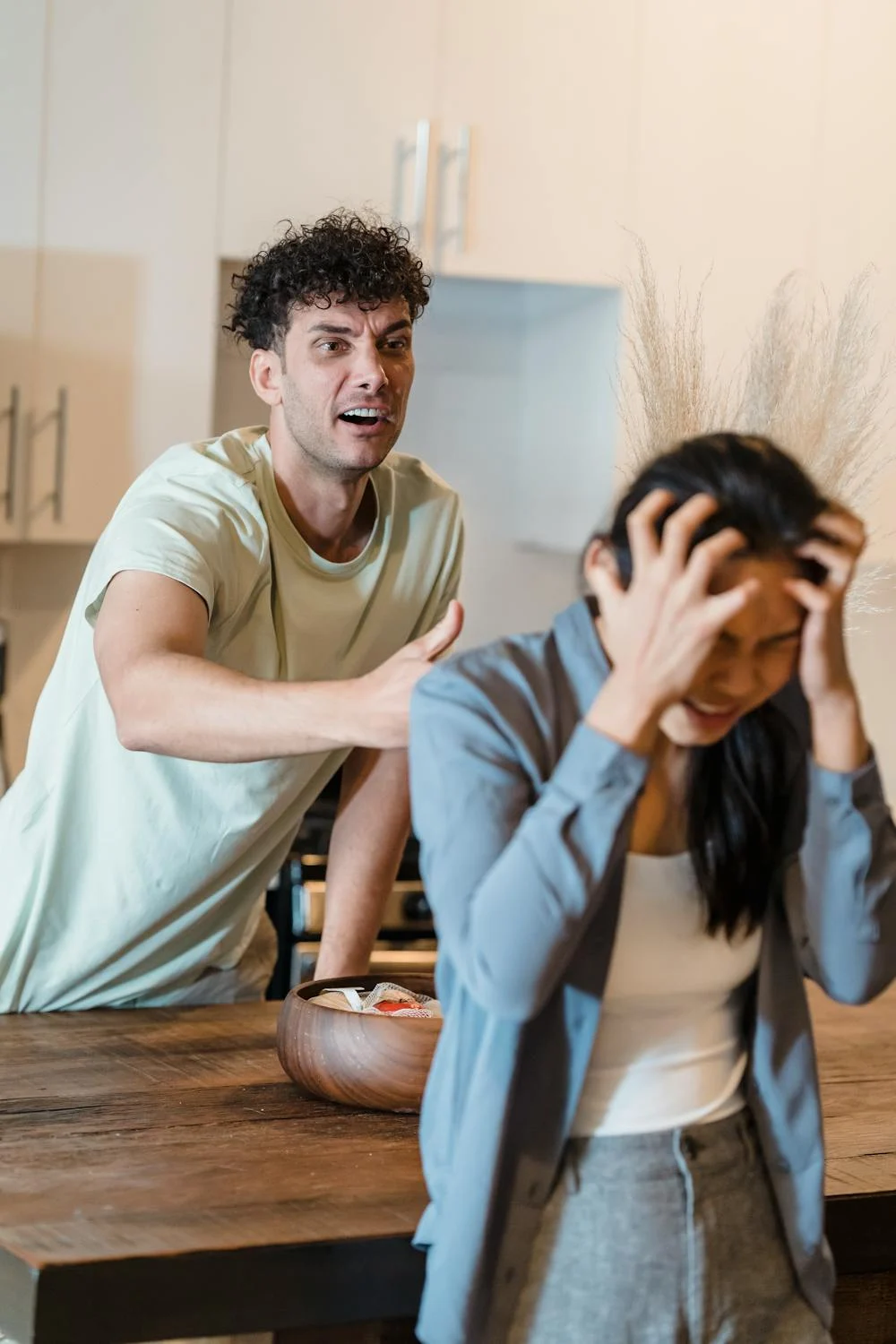 Un couple qui se dispute | Source : Pexels