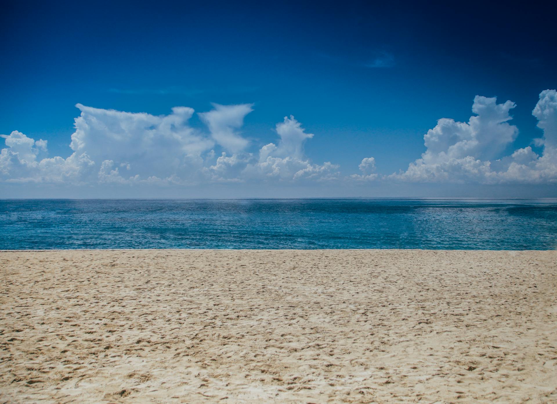 Une plage vide | Source : Pexels